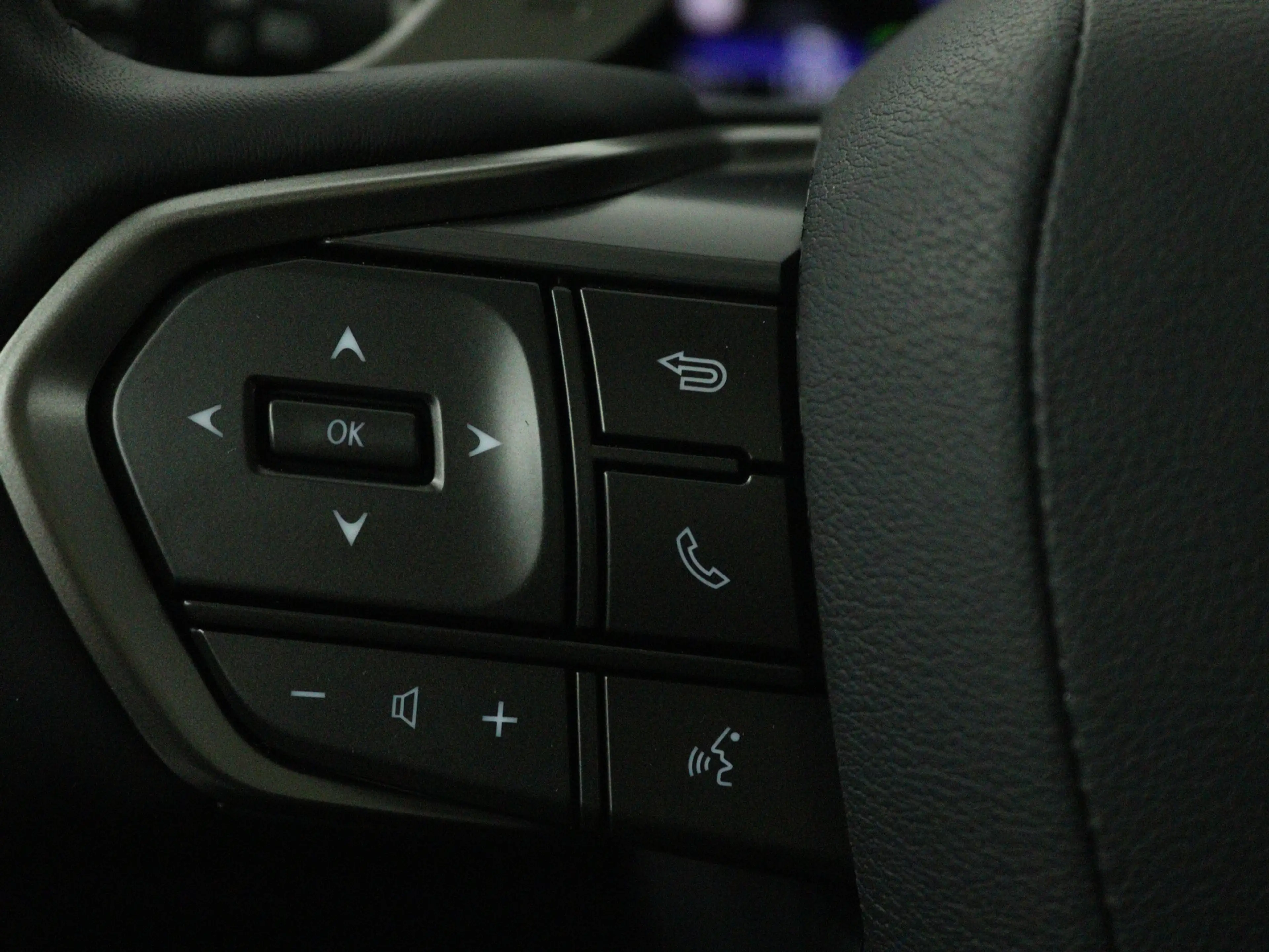 Lexus NX 450h+ AWD 35th Edition | Explorer Pack | Panoramisch dak — photo 7
