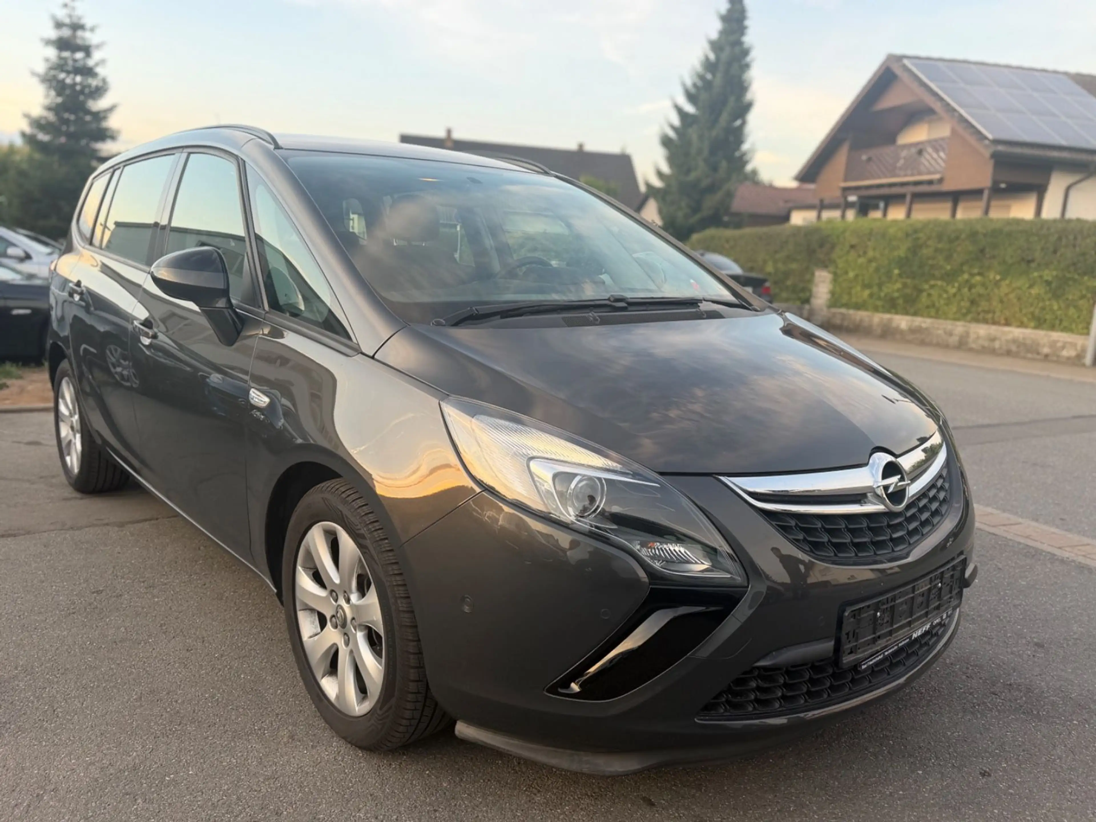 Opel Zafira C Tourer Active*NEU*TÜV*73KM* — photo 6