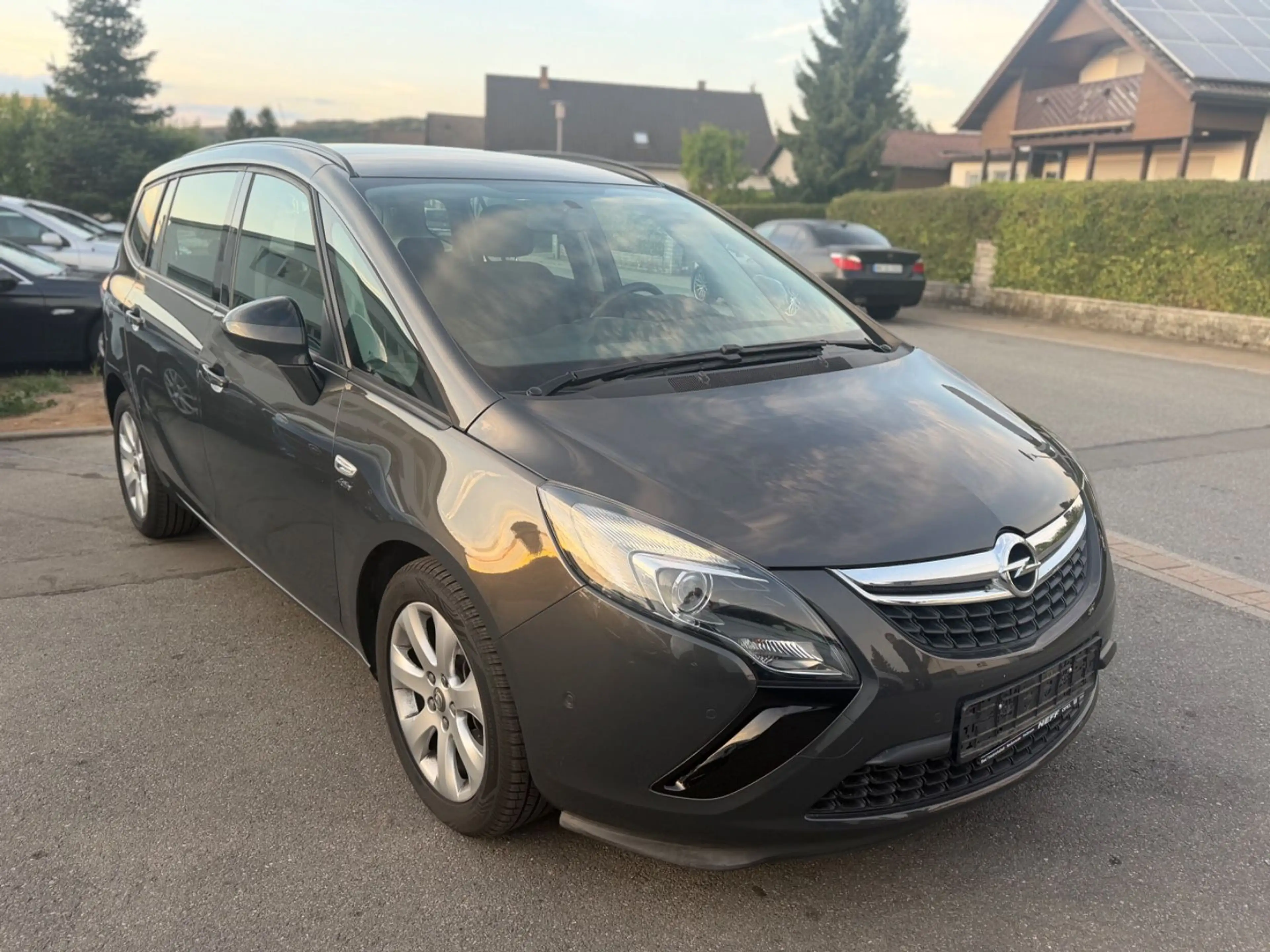 Opel Zafira C Tourer Active*NEU*TÜV*73KM* — photo 3