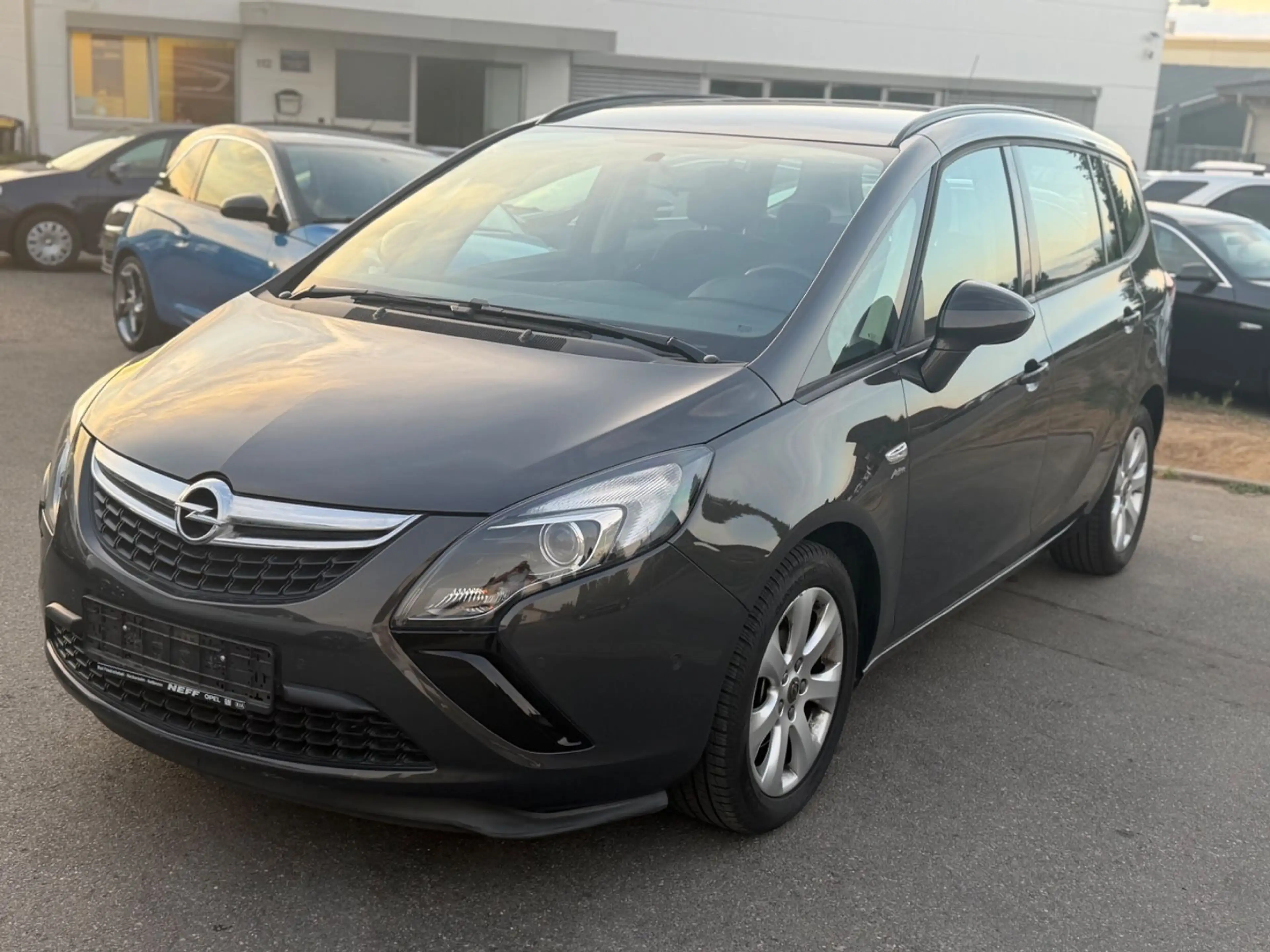 Opel Zafira C Tourer Active*NEU*TÜV*73KM* — photo 4
