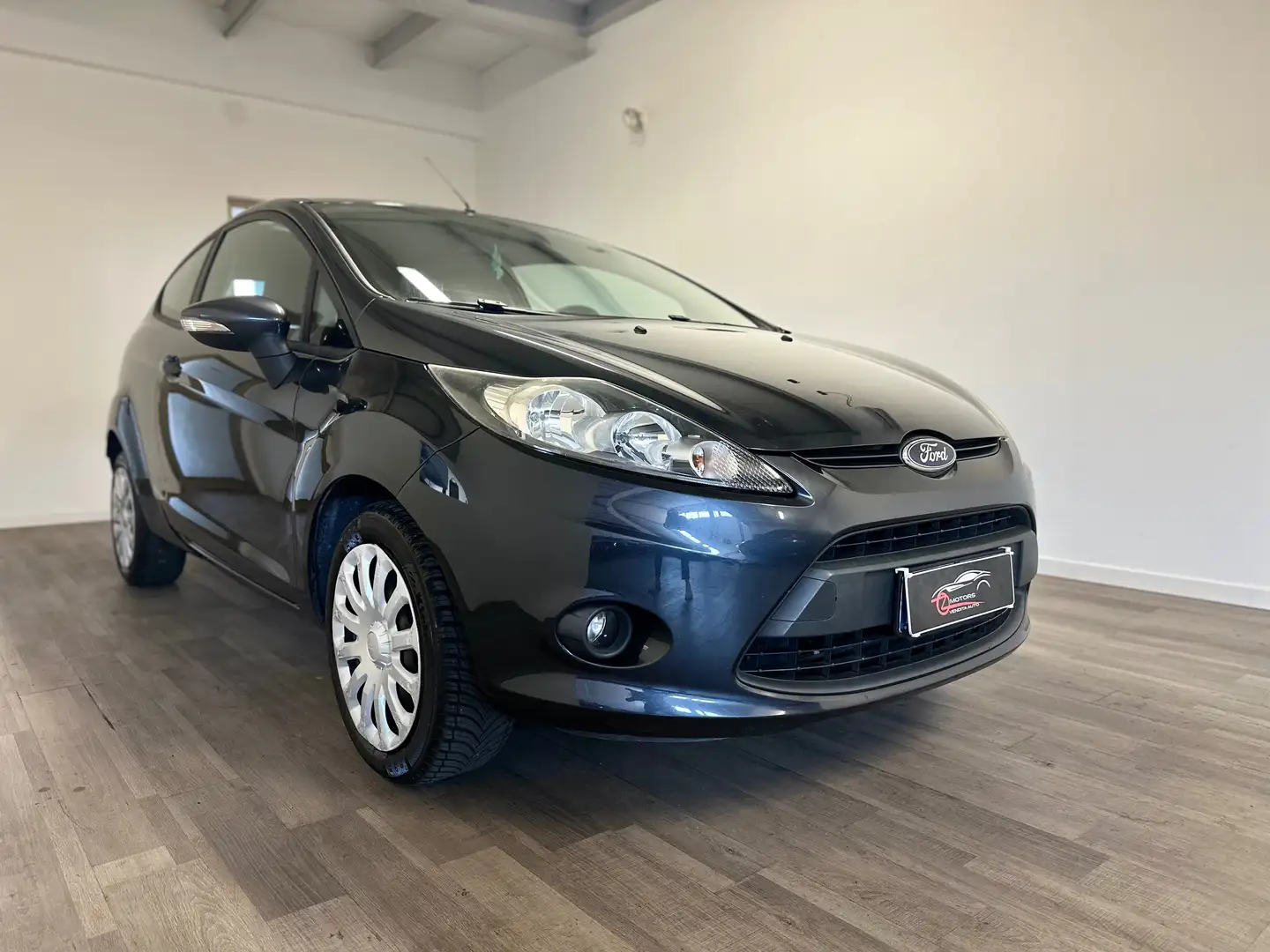 Ford Fiesta Fiesta VI 2008 3p 1.4 Titanium Gpl NEOPATENTATI Grigio - 2
