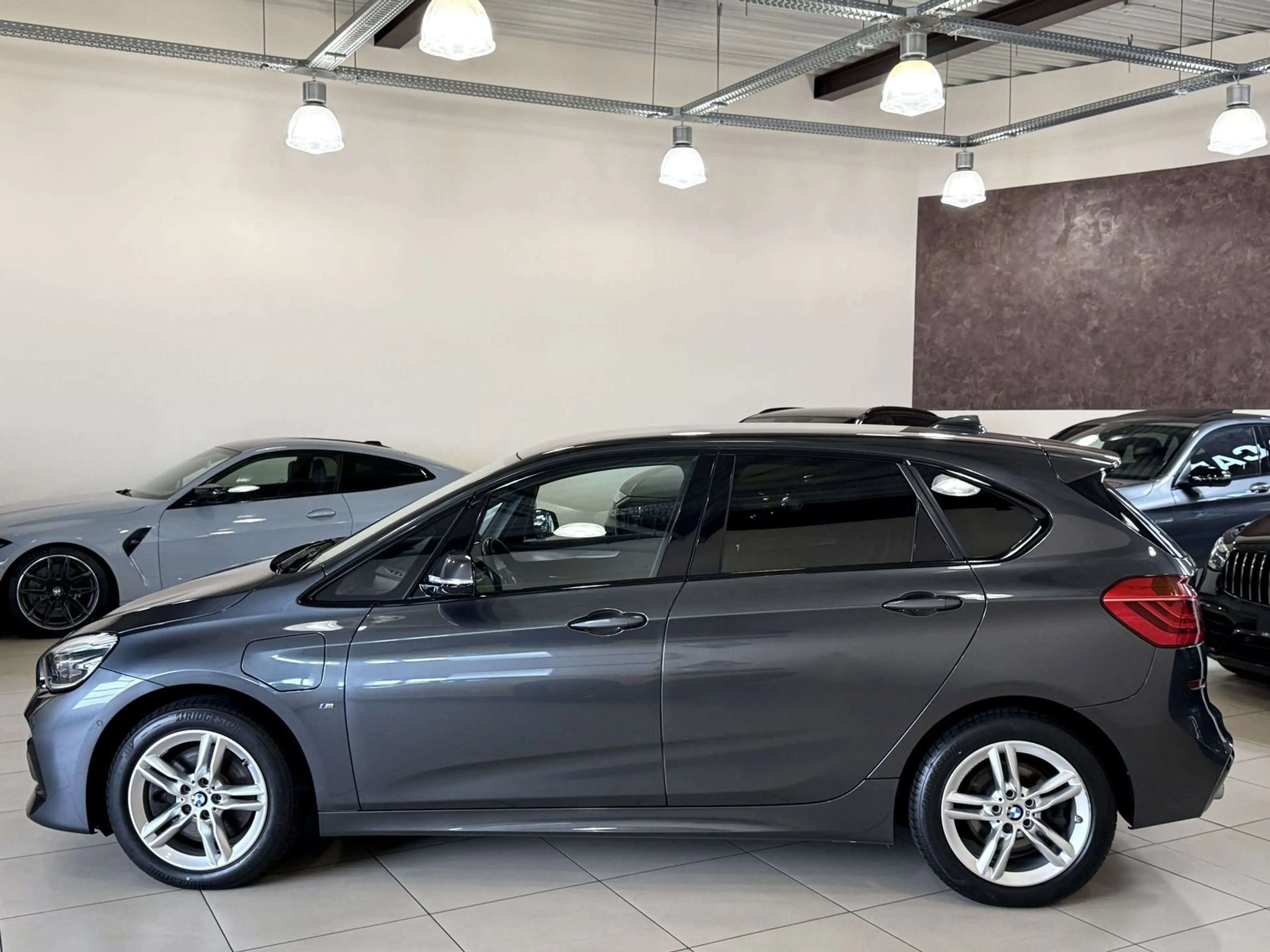 BMW 225 xe M Sport *Leder-LED-HUD-Navi — photo 3