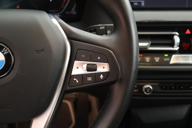 BMW 118 1-serie 118i 136pk Business Edition Plus Trekhaak — photo 20