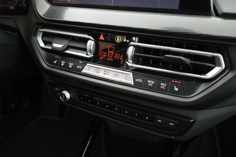 BMW 118 1-serie 118i 136pk Business Edition Plus Trekhaak — photo 27