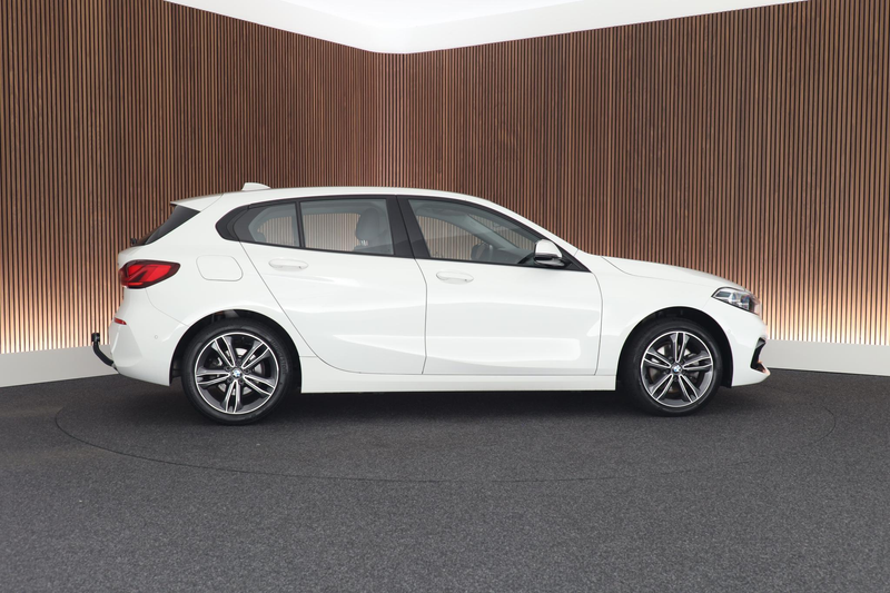 BMW 118 1-serie 118i 136pk Business Edition Plus Trekhaak — photo 9