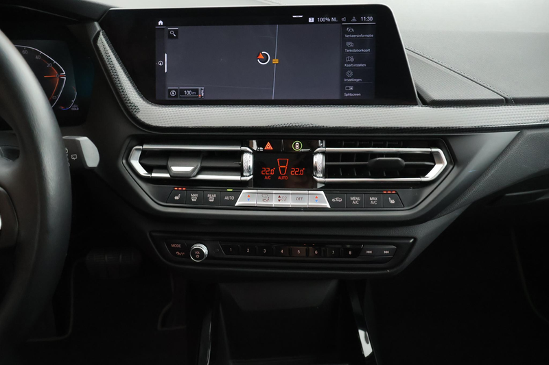 BMW 118 1-serie 118i 136pk Business Edition Plus Trekhaak — photo 13