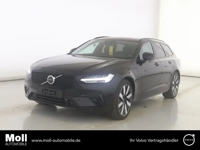 Volvo V90 Kombi Plus Dark Recharge Plug-In Hybrid AWD StandH