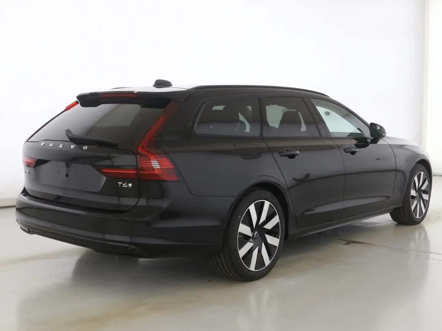 Volvo V90 Kombi Plus Dark Recharge Plug-In Hybrid AWD StandH Schwarz - 2