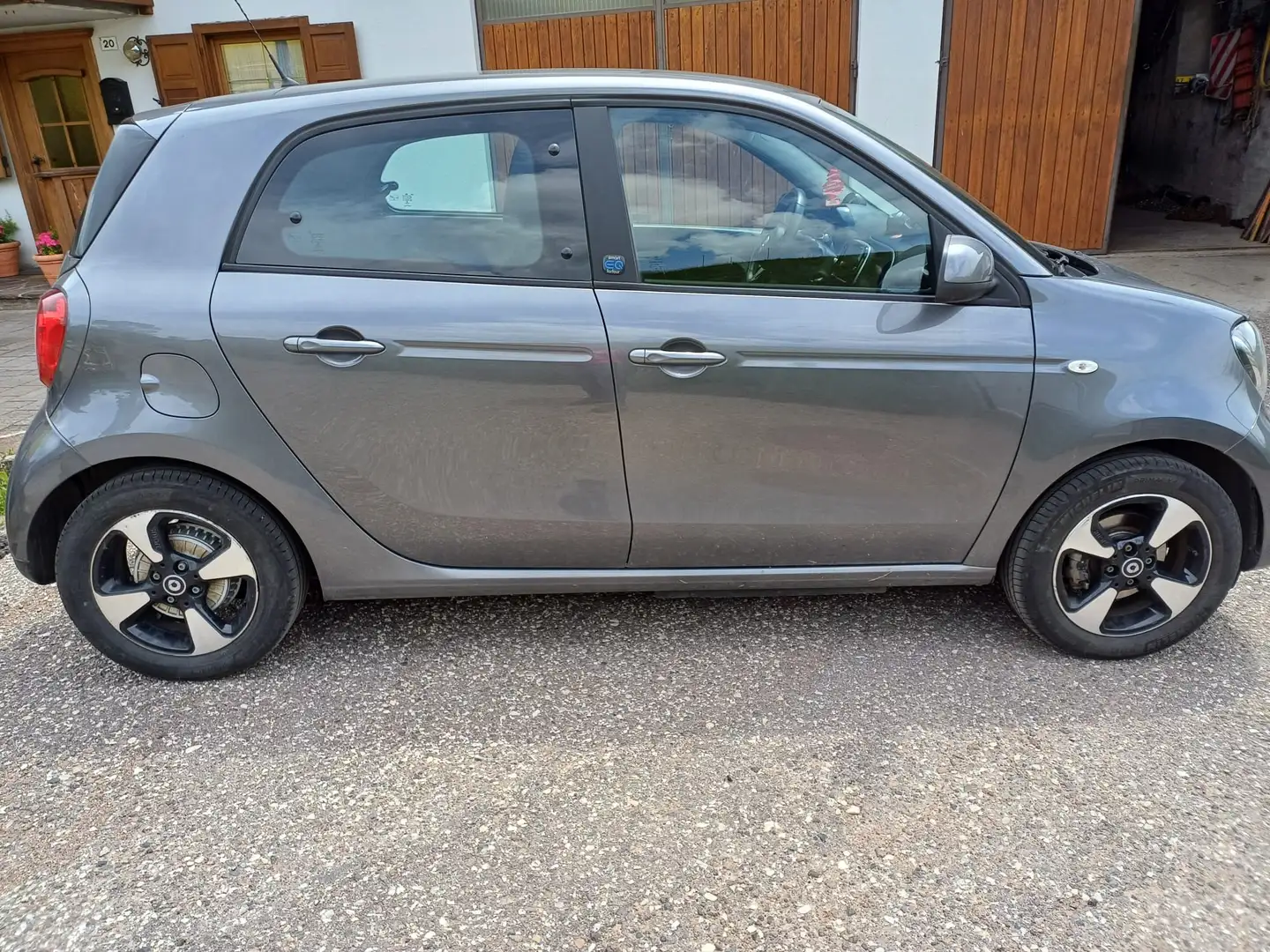 smart forFour Forfour II 2020 eq Edition One 22kW Grigio - 2