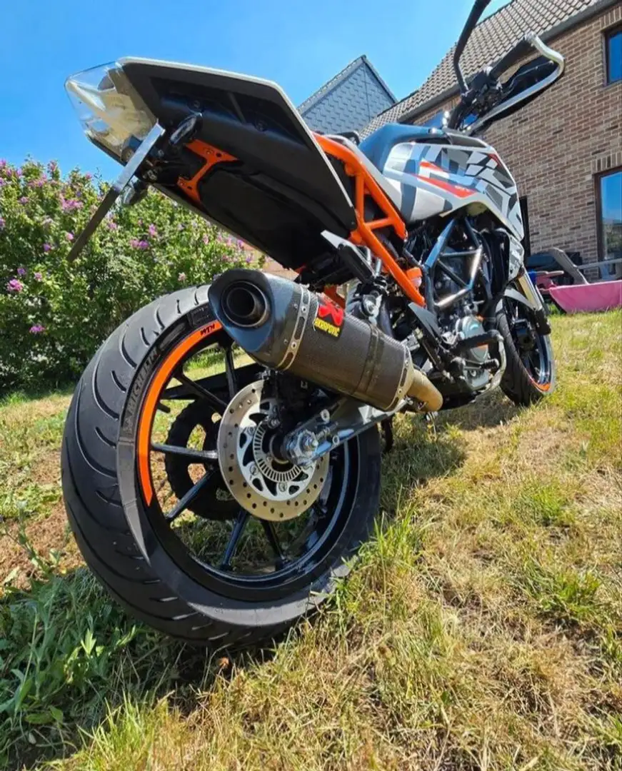 KTM 125 Duke Orange - 2