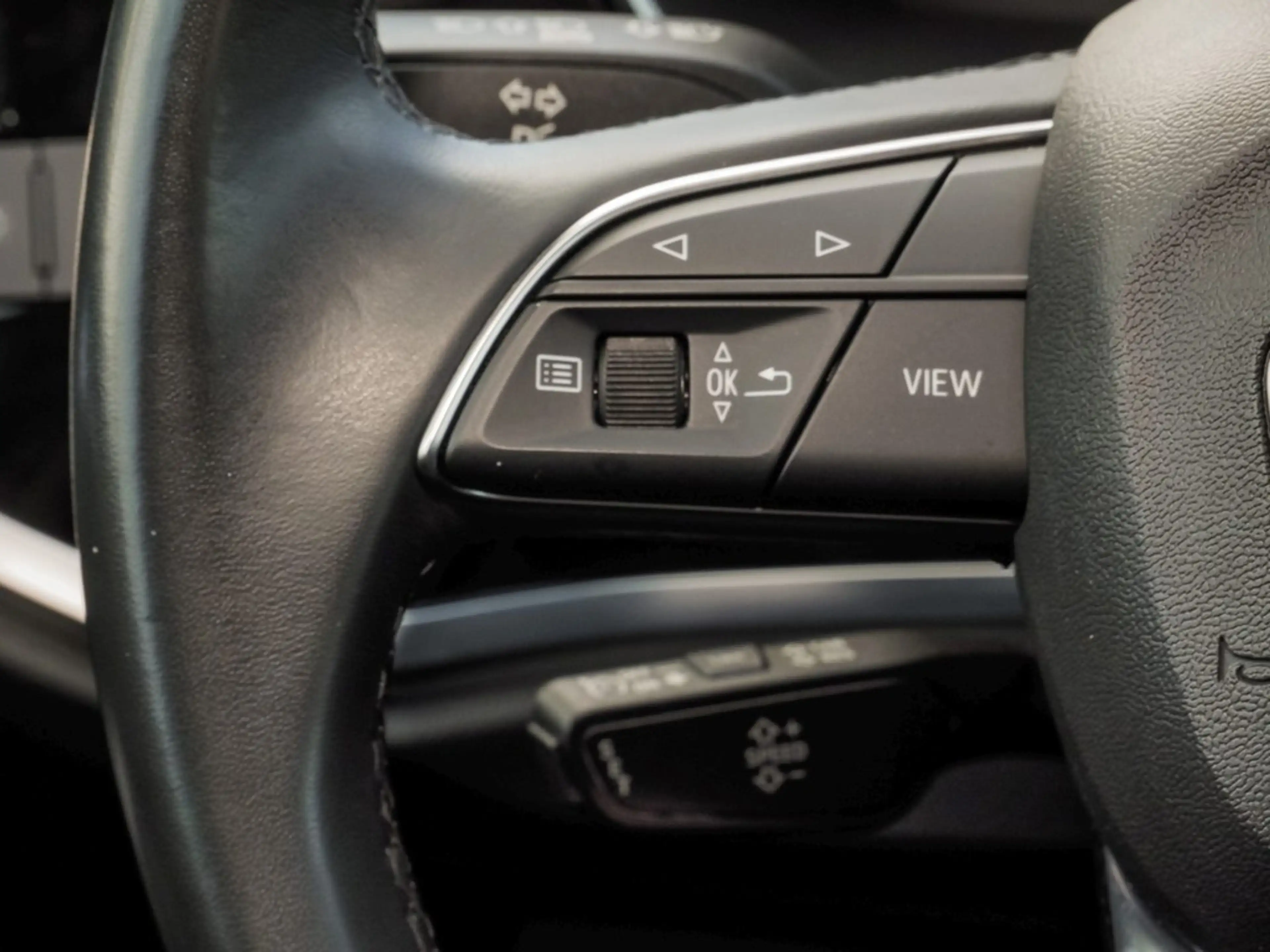 Audi Q3 40 TDI quattro S line AHK*NAVI*VIRTUAL*R-CAM*LE... — photo 18