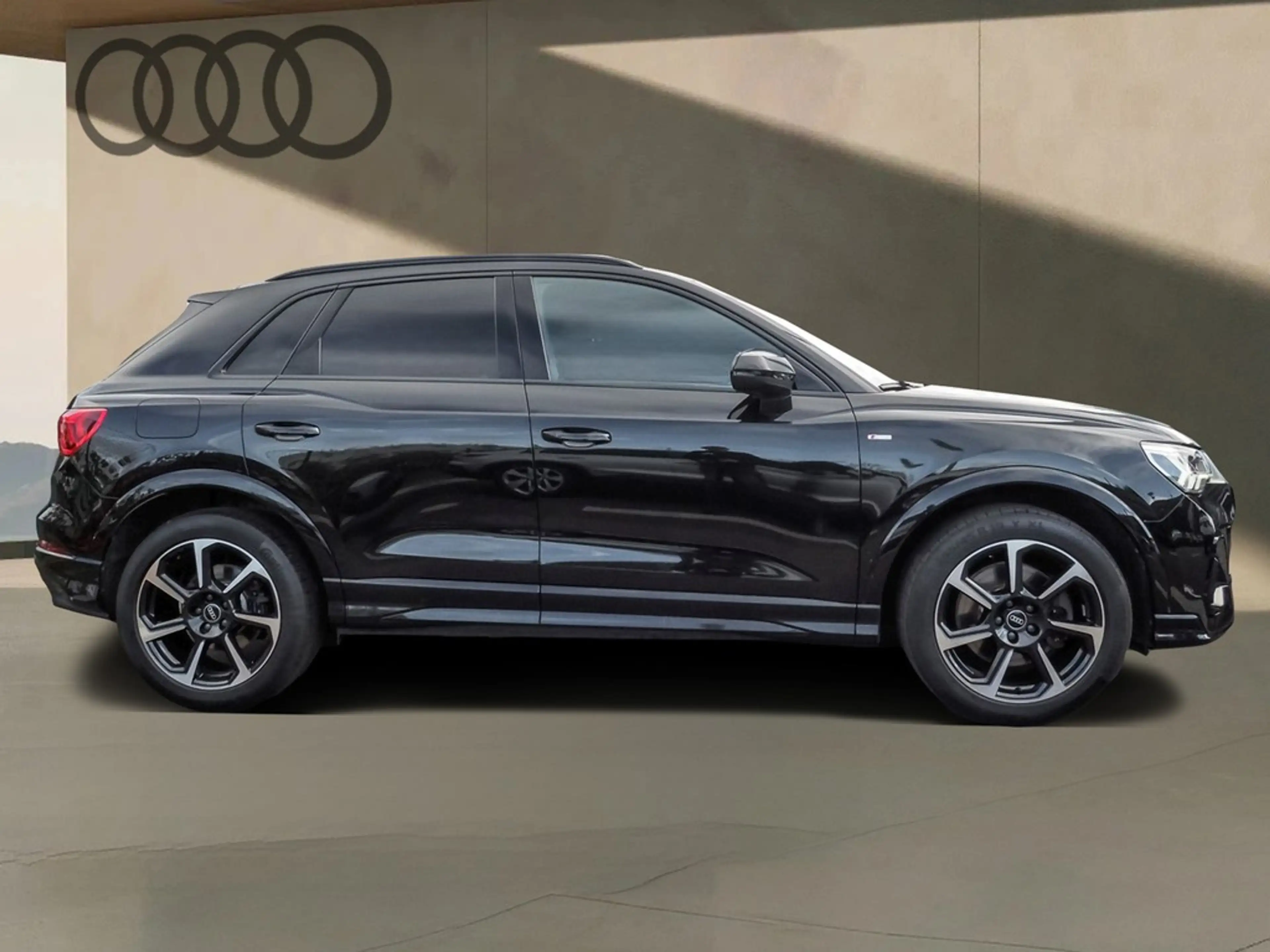 Audi Q3 40 TDI quattro S line AHK*NAVI*VIRTUAL*R-CAM*LE... — photo 4