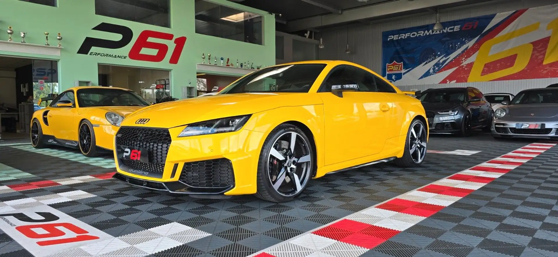 Audi TT RS / Coupe/virtuell Cockpit/B&O Gelb - 1