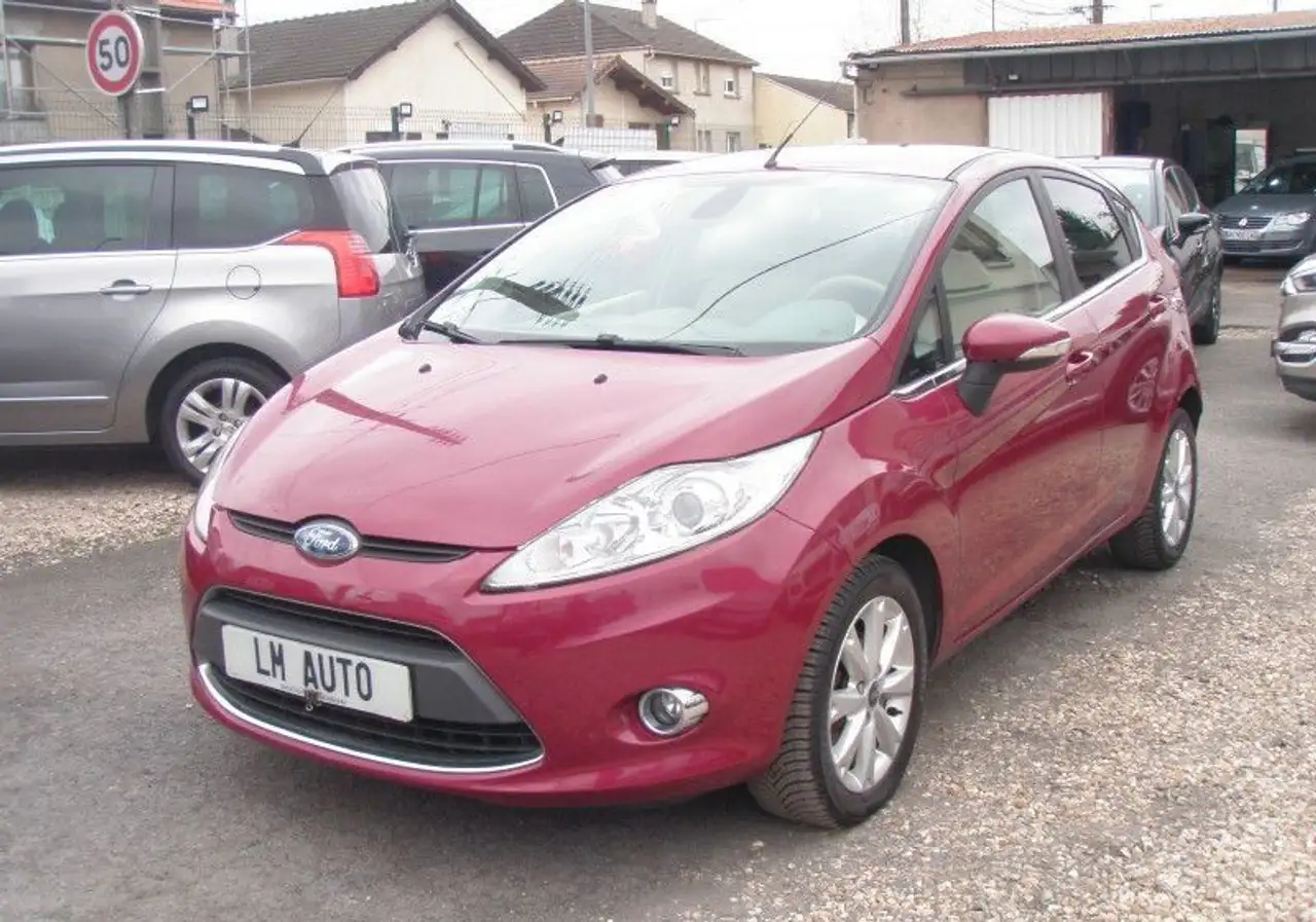 Ford Fiesta V 1600 TDCI 90 GHIA 5P