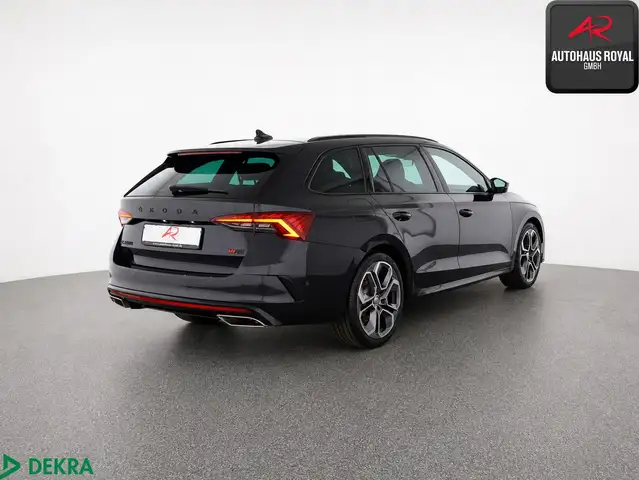 Skoda Octavia view 5