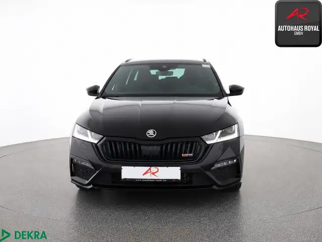 Skoda Octavia view 8