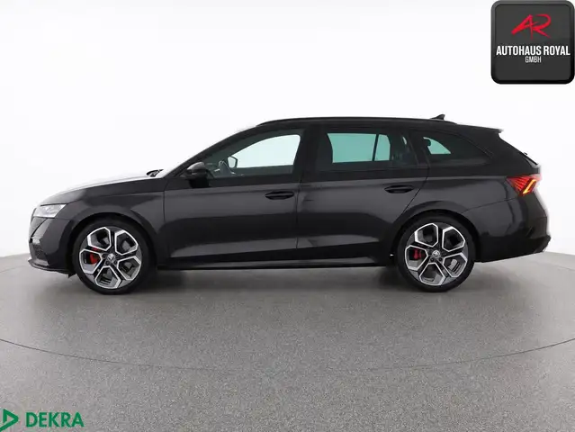 Skoda Octavia view 2