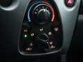 Toyota Aygo 1.0 VVT-i x-play | Camera | Apple Carplay/Android Grey - thumbnail 11