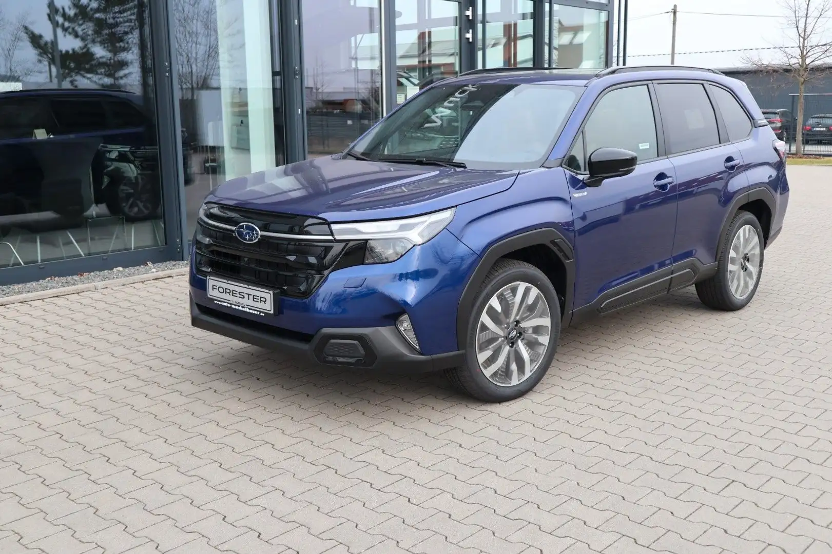 Subaru Forester 2.0ie Platinum  MJ2025 sofort Blauw - 2