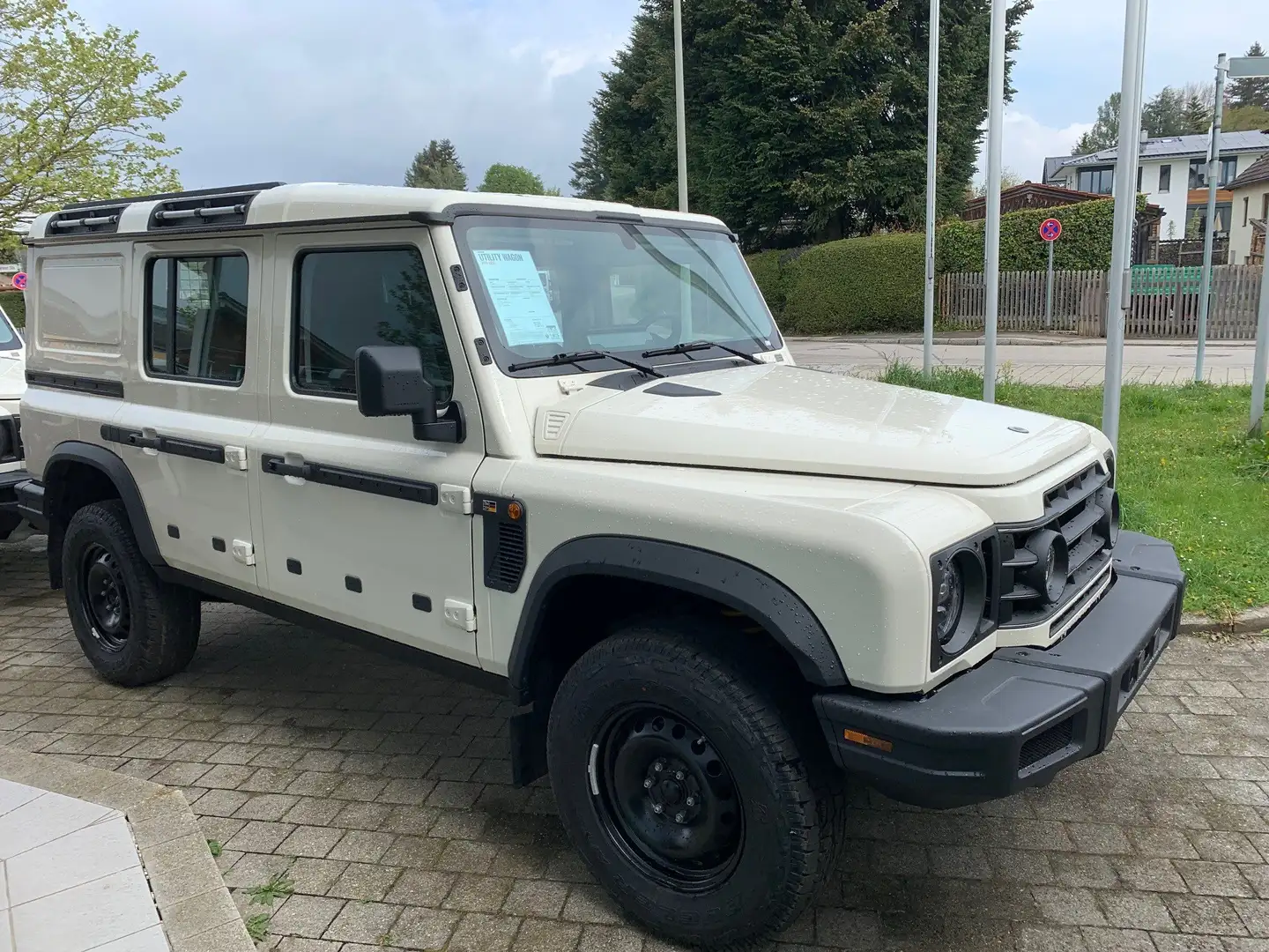 Ineos Grenadier Utility Wagon (5-Si) 3.0L Twin-TD Alb - 2