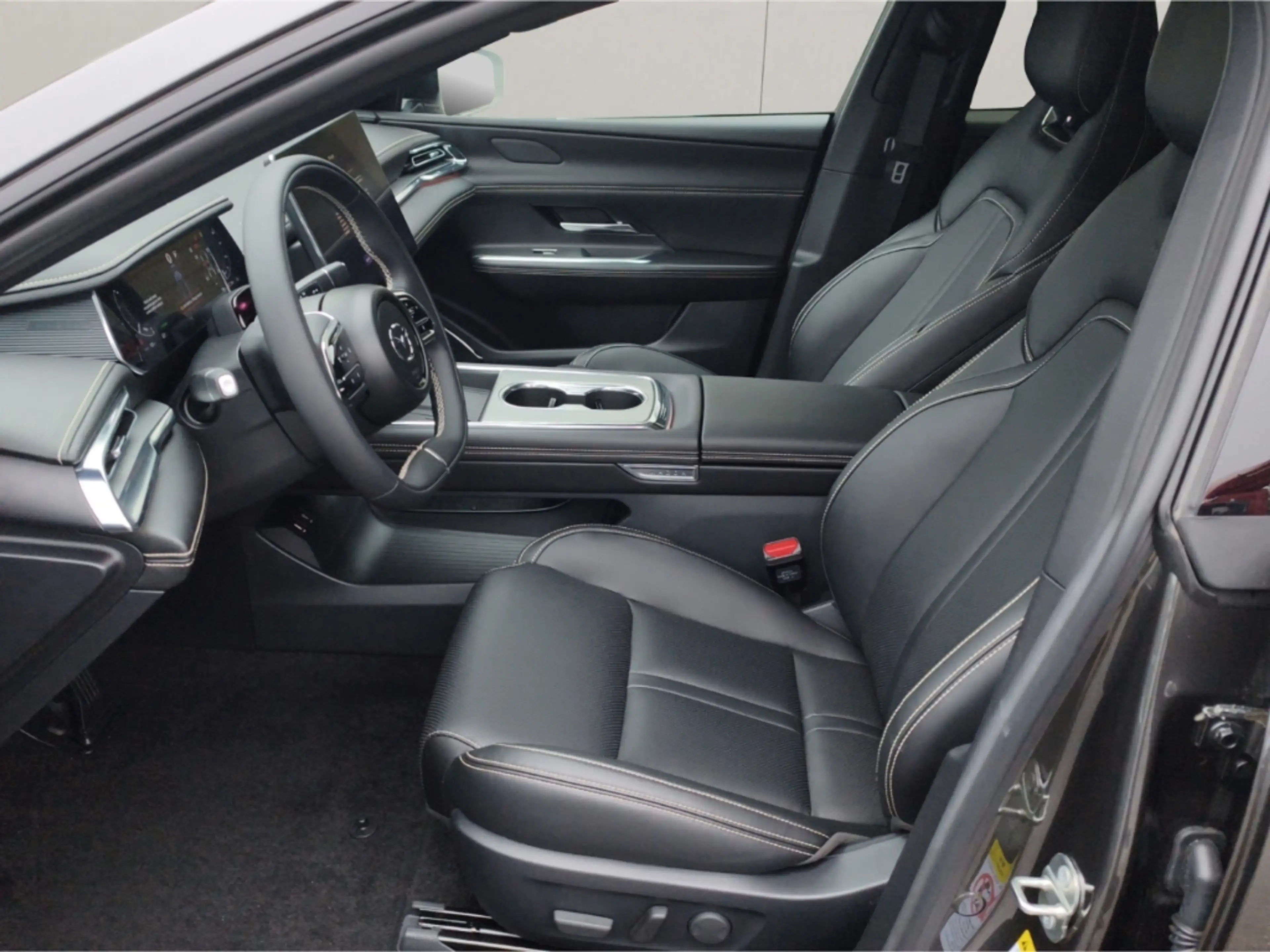 Mazda 6 Takumi+LEDER+GJ-RÄDER+GARANTIE 12.2031 !! — photo 11