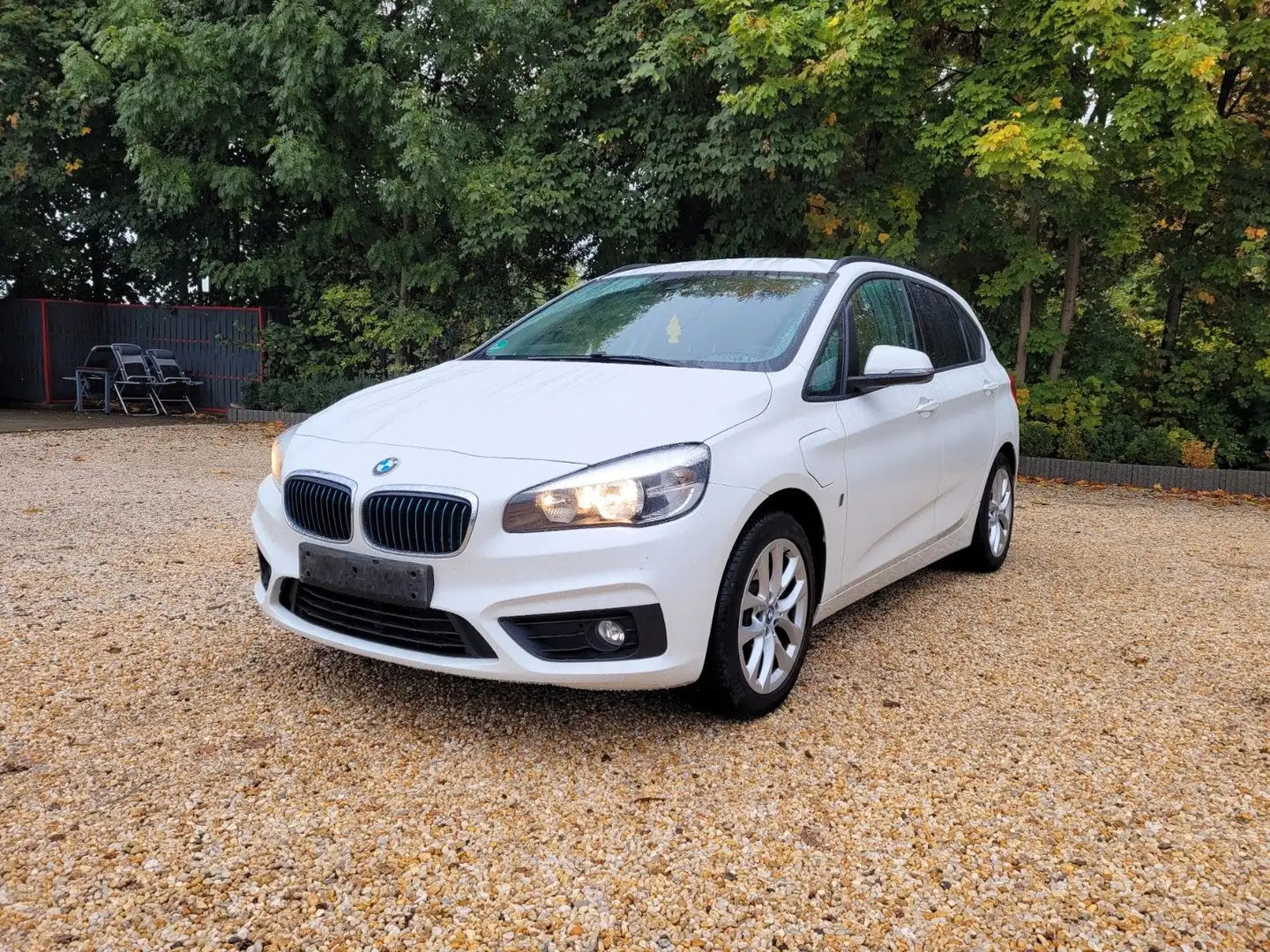 BMW 225 xe Advantage Active Tourer*Navi*LMF*SZH*TÜV* Blanco - 1
