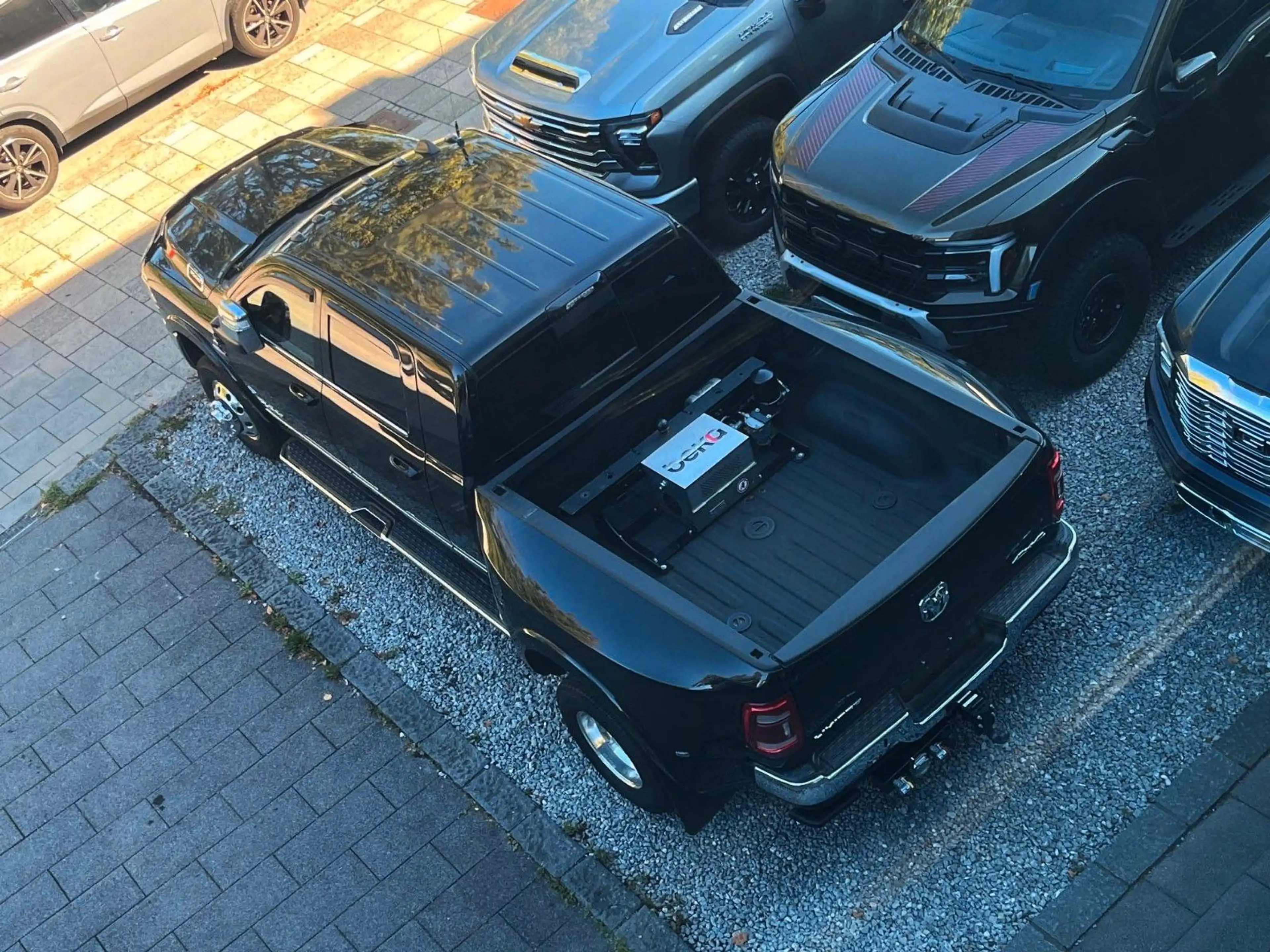 Dodge RAM 3500 Dually Mega Cab Limited 6.7 TD HO — photo 7