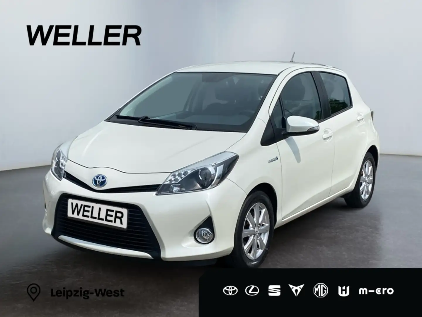 Toyota Yaris Hybrid 1.5 Club *Kamera*Navi*SmartKey*BT* Weiß - 1