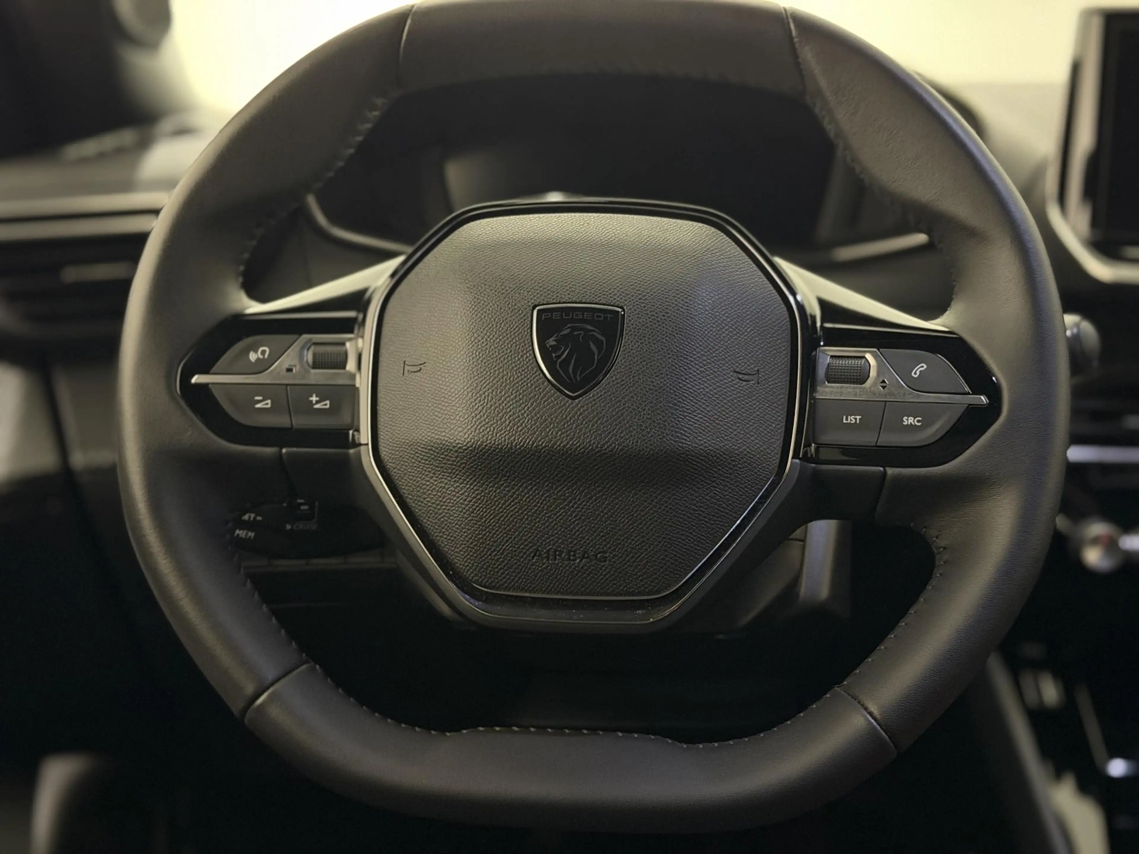 Peugeot 2008 1.2 PureTech 100 Allure | Keyless Entry | Navigati — photo 7