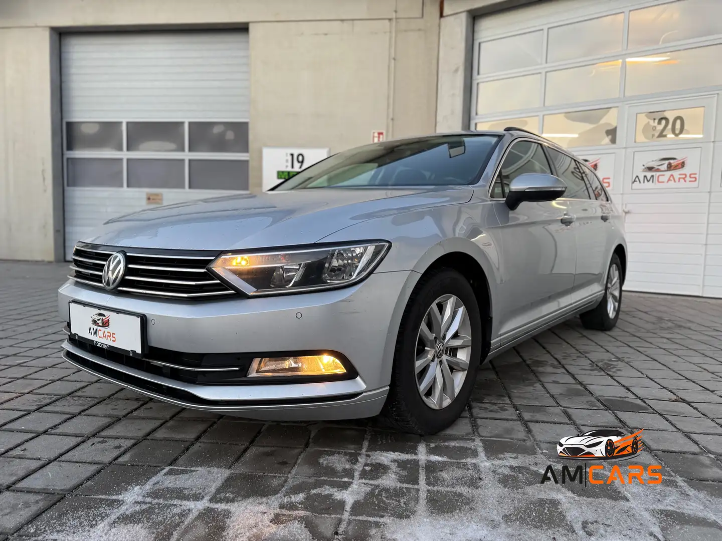 Volkswagen Passat Variant Passat Variant Comfortline 1,4 TSI ACT DSG Silber - 1