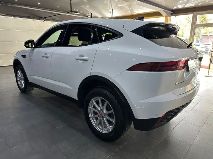 Jaguar E-Pace E-PACE AWD /Apple CarPlay /MEMORY / Standheizung – Foto 6