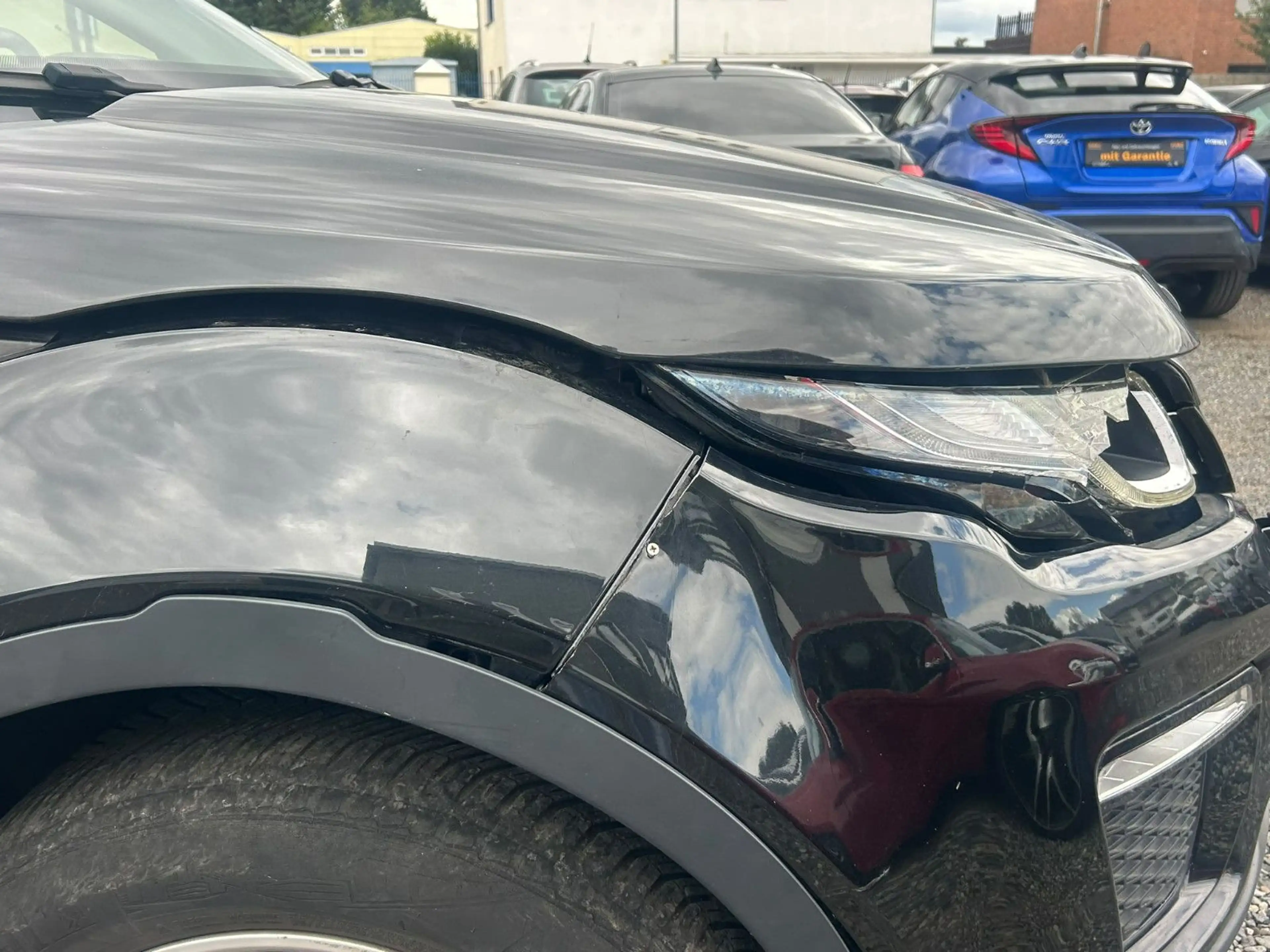 Land Rover Range Rover Evoque SE*Automatik*Volleder*UNFALL* — photo 6