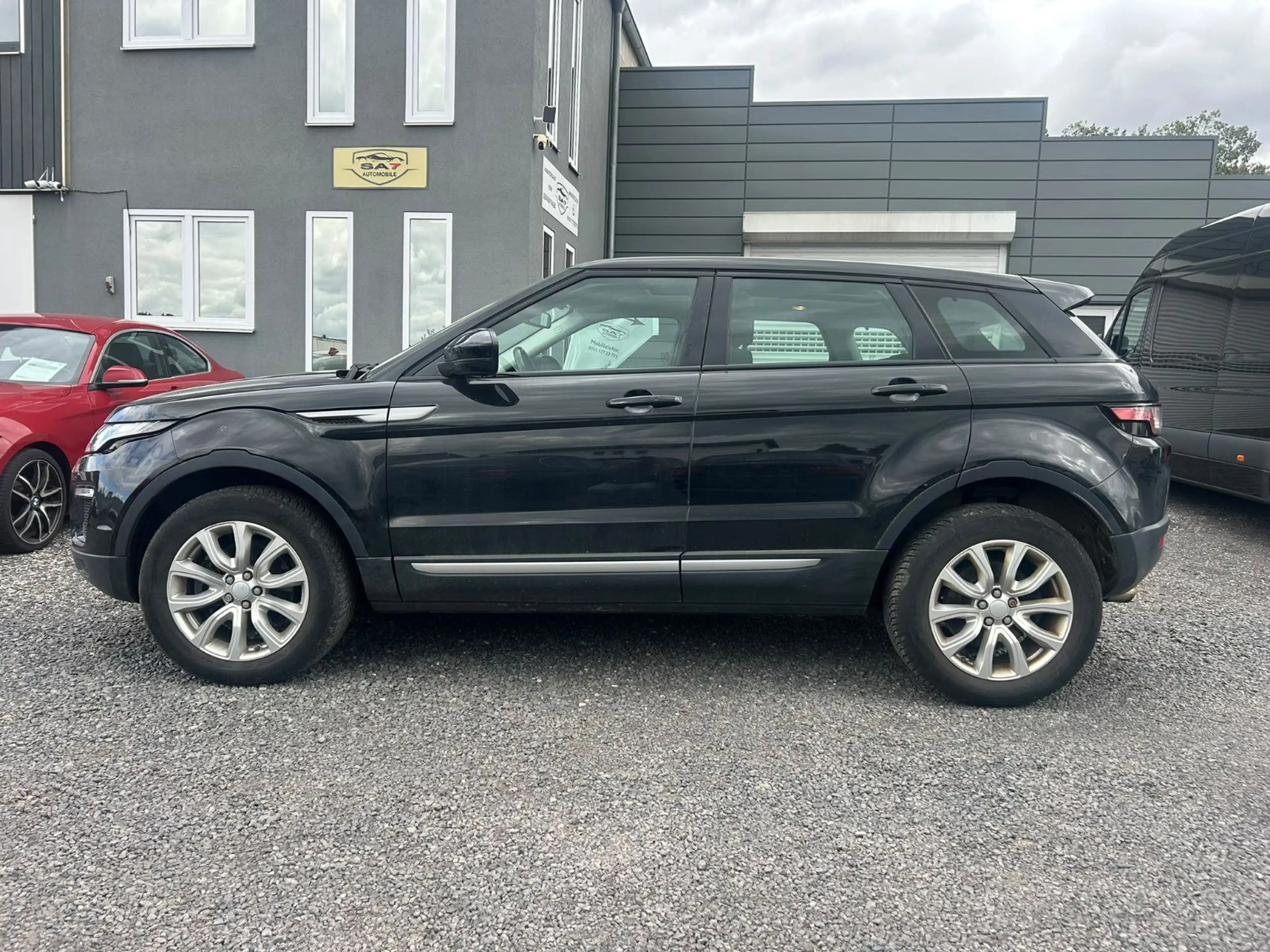 Land Rover Range Rover Evoque SE*Automatik*Volleder*UNFALL*