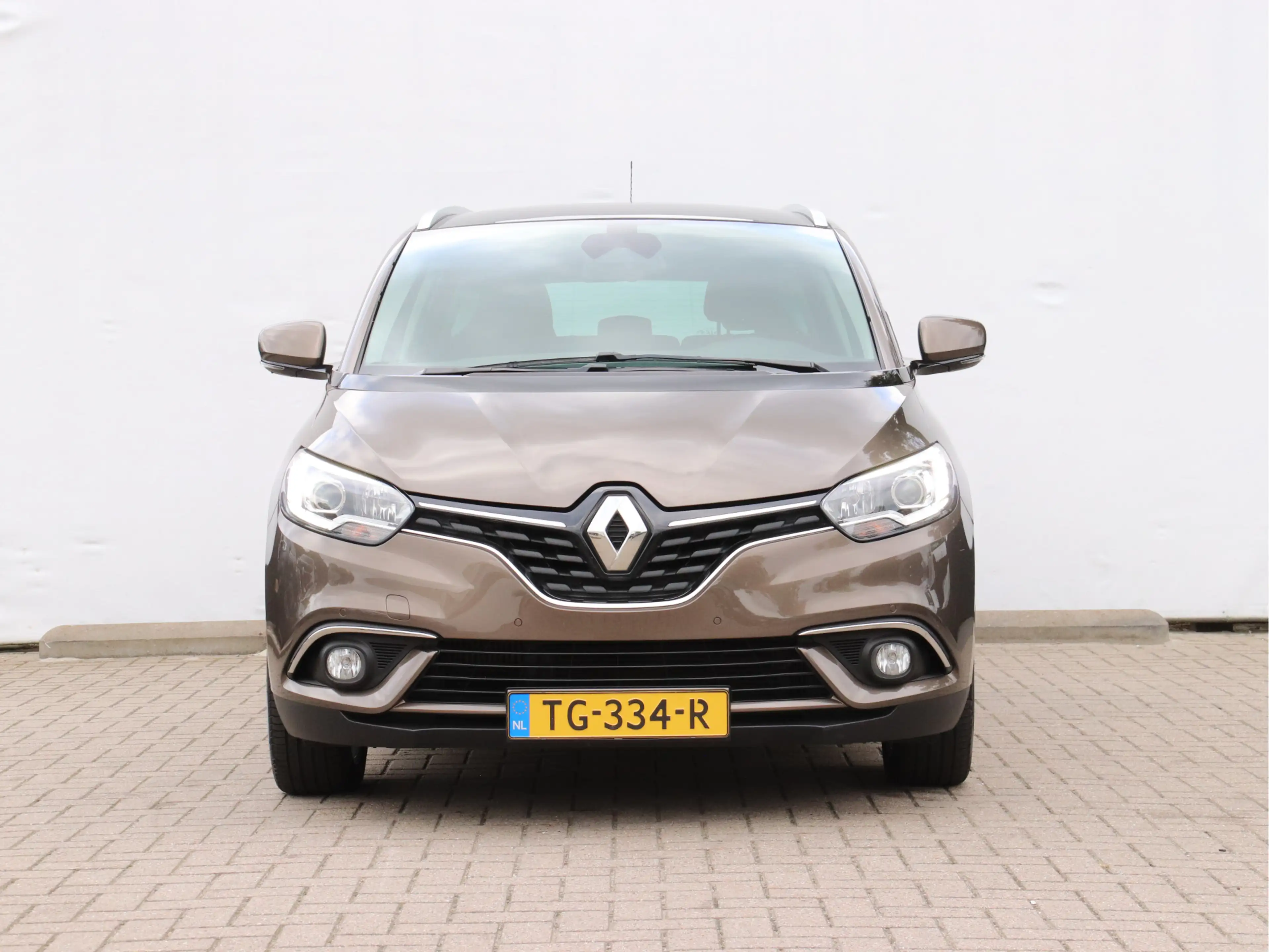 Renault Grand Scenic 1.3 TCe Intens PANO / NAVI / CRUISE / ECC — photo 3