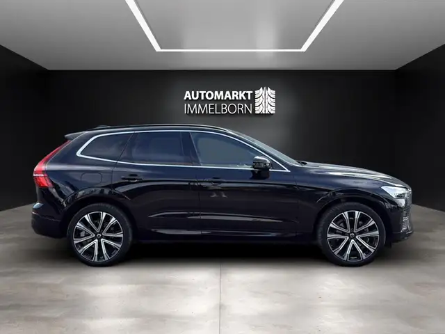 Volvo XC60 view 7