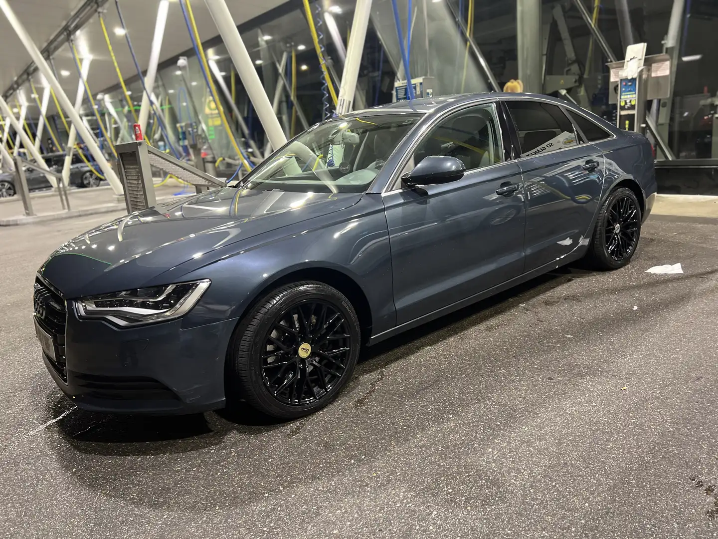 Audi A6 3.0 TDI DPF quattro S tronic - 2