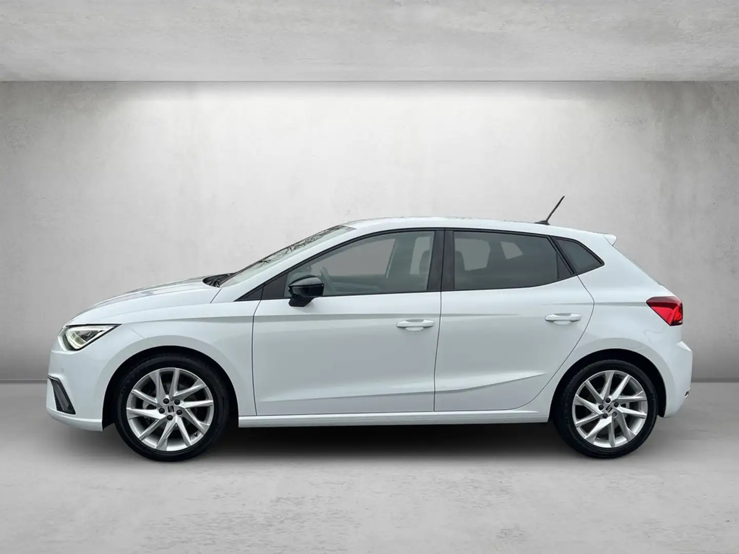 SEAT Ibiza 1.0 TSI DSG FR *LED*Kamera* Weiß - 2