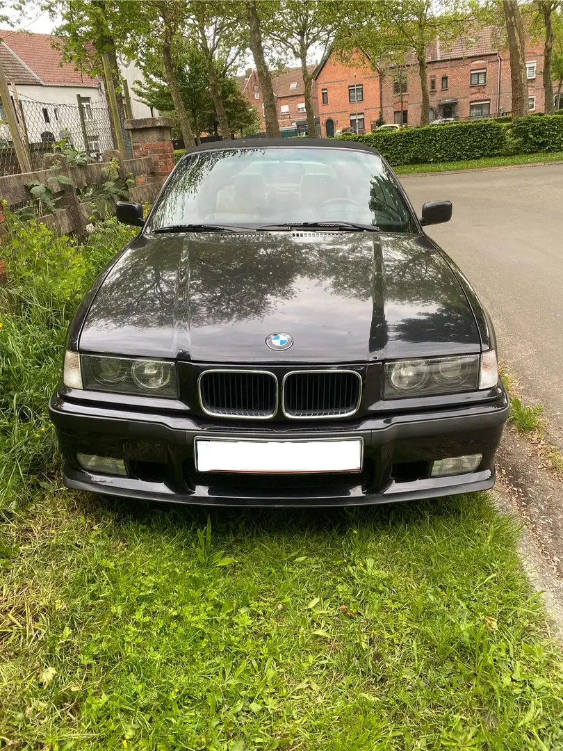 BMW 325 325i - 1
