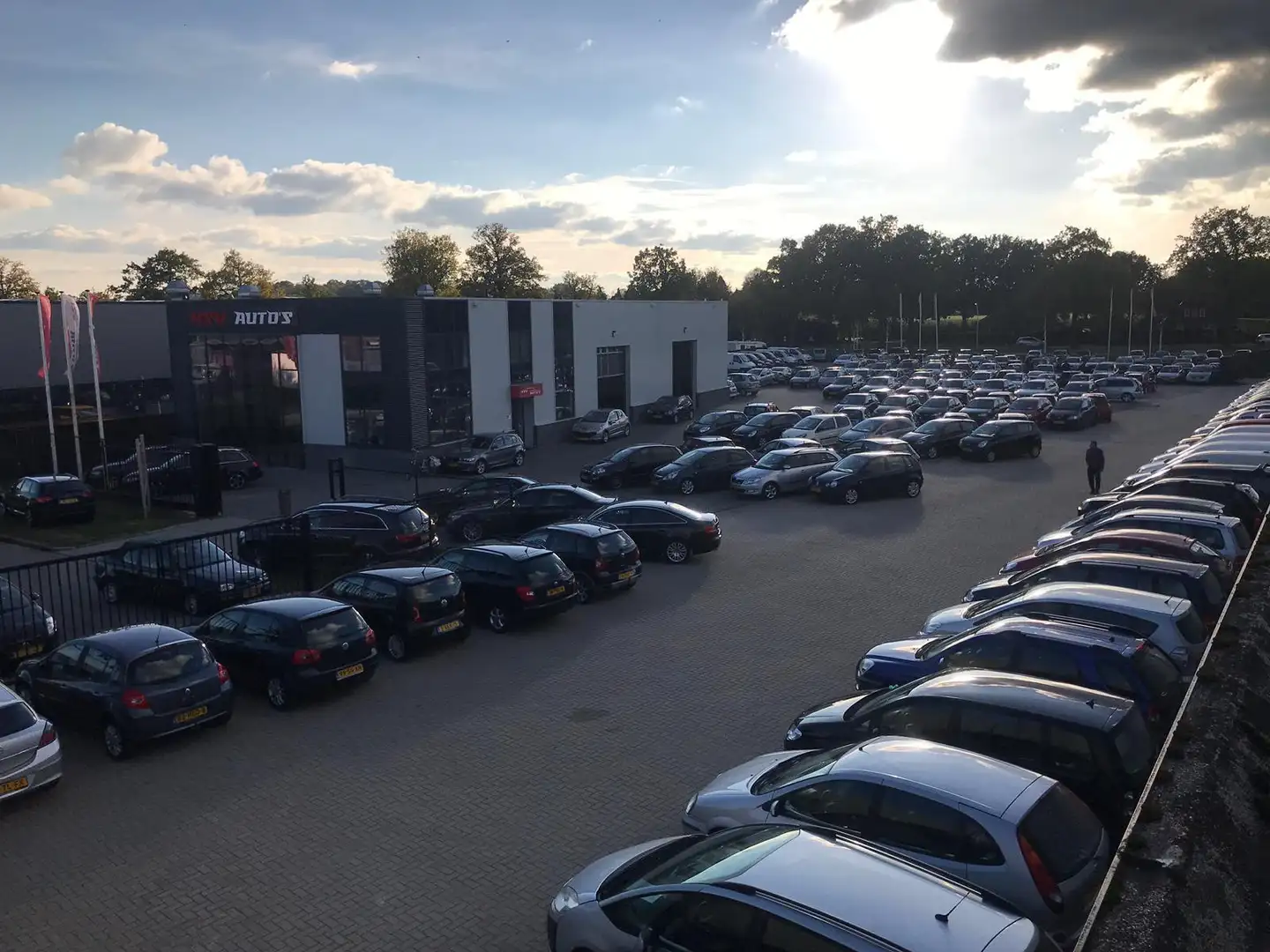 Nissan Pixo 1.0 Acenta airco 4-deurs (apk 05-2025) Rood - 2