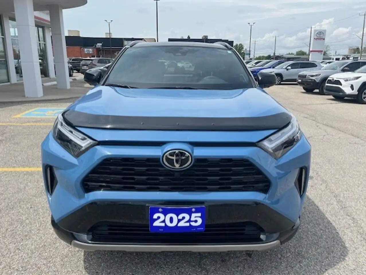 Toyota RAV 4 photo Toyota RAV 4