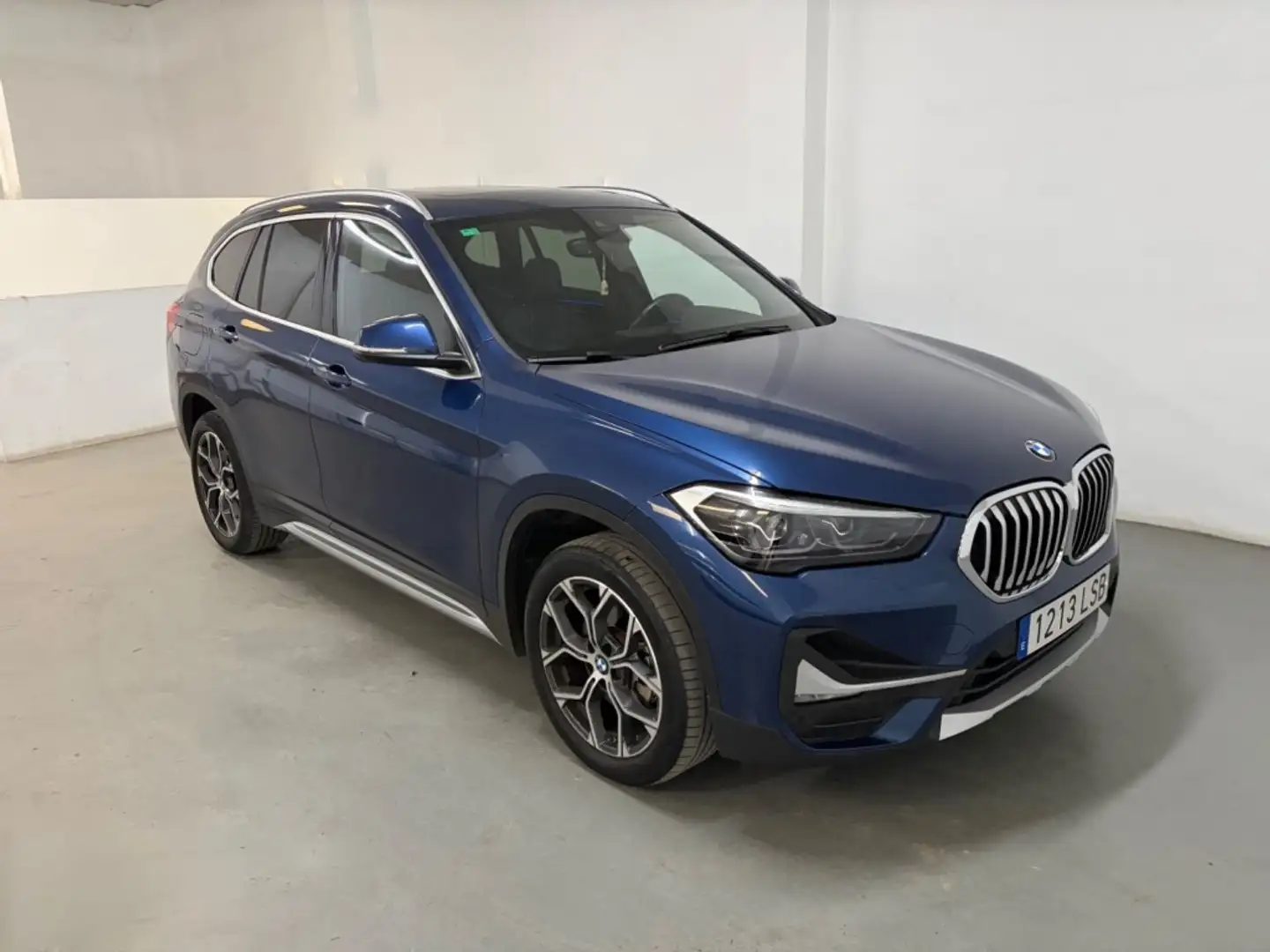 BMW X1 sDrive 18dA Azul - 2