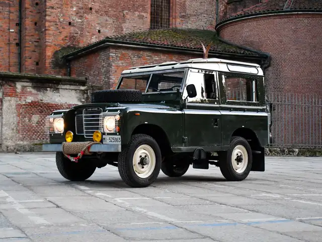 Land Rover Series 88