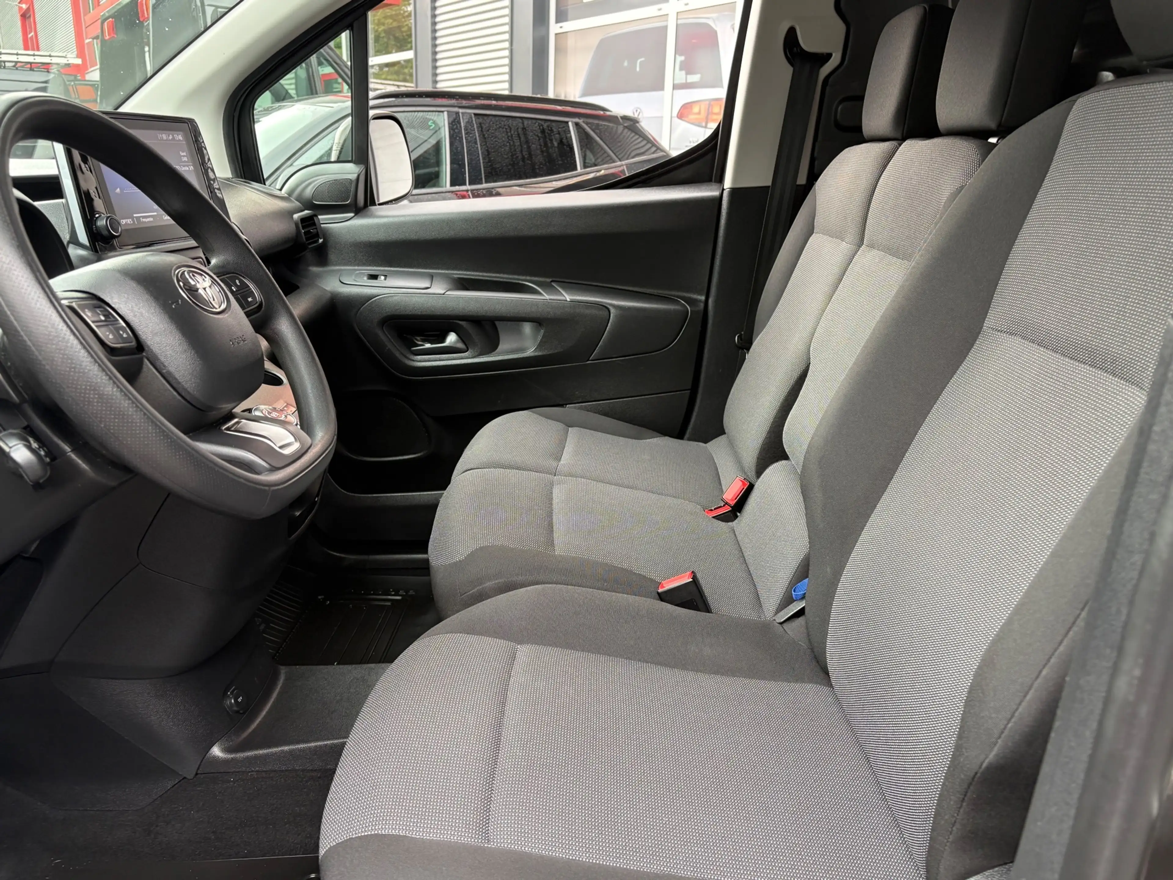 Toyota Proace City 1.2 Turbo Prof Automaat 130 Pk Navi Cruise Pdc A.c — photo 11