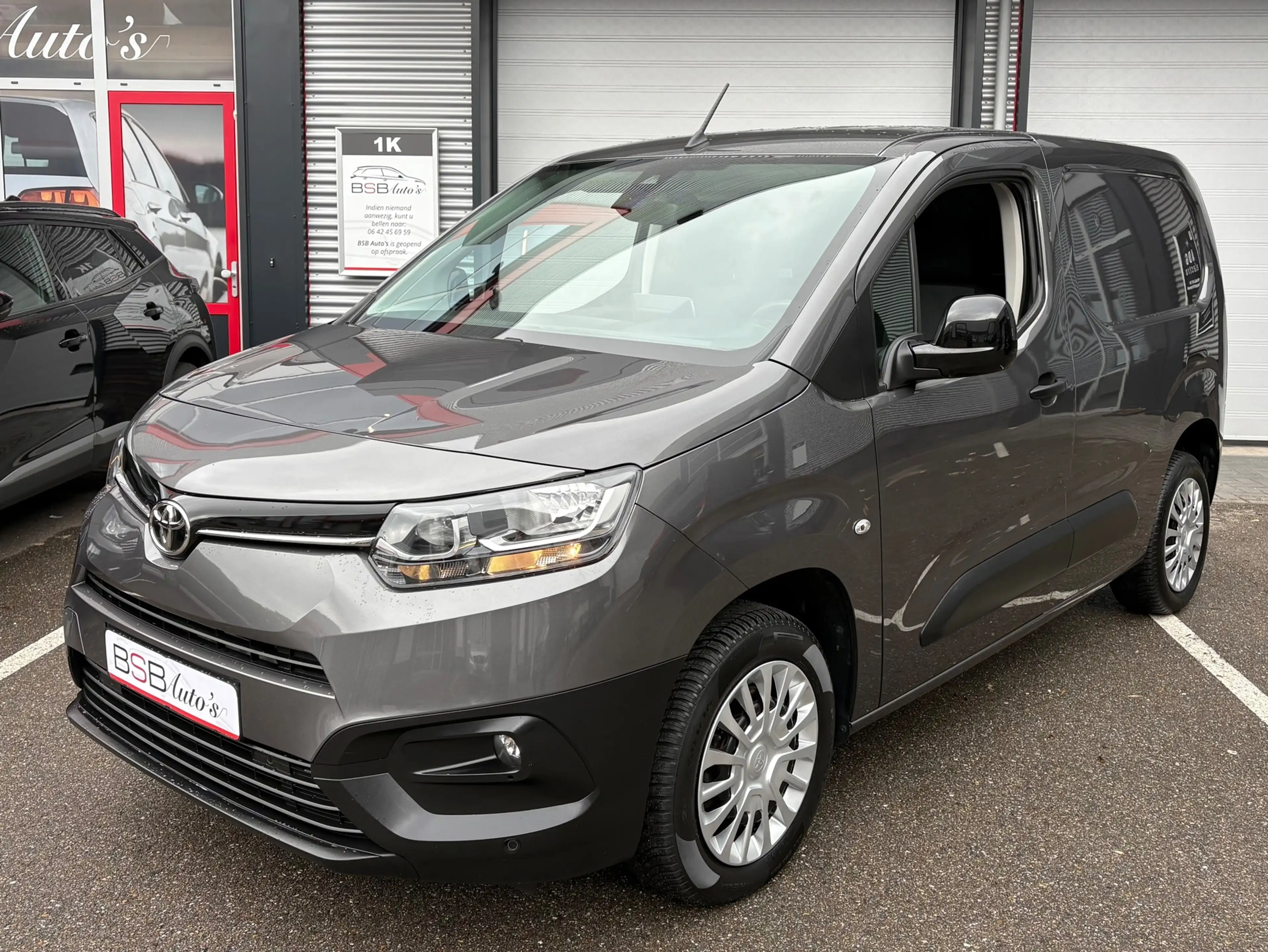 Toyota Proace City 1.2 Turbo Prof Automaat 130 Pk Navi Cruise Pdc A.c — photo 2