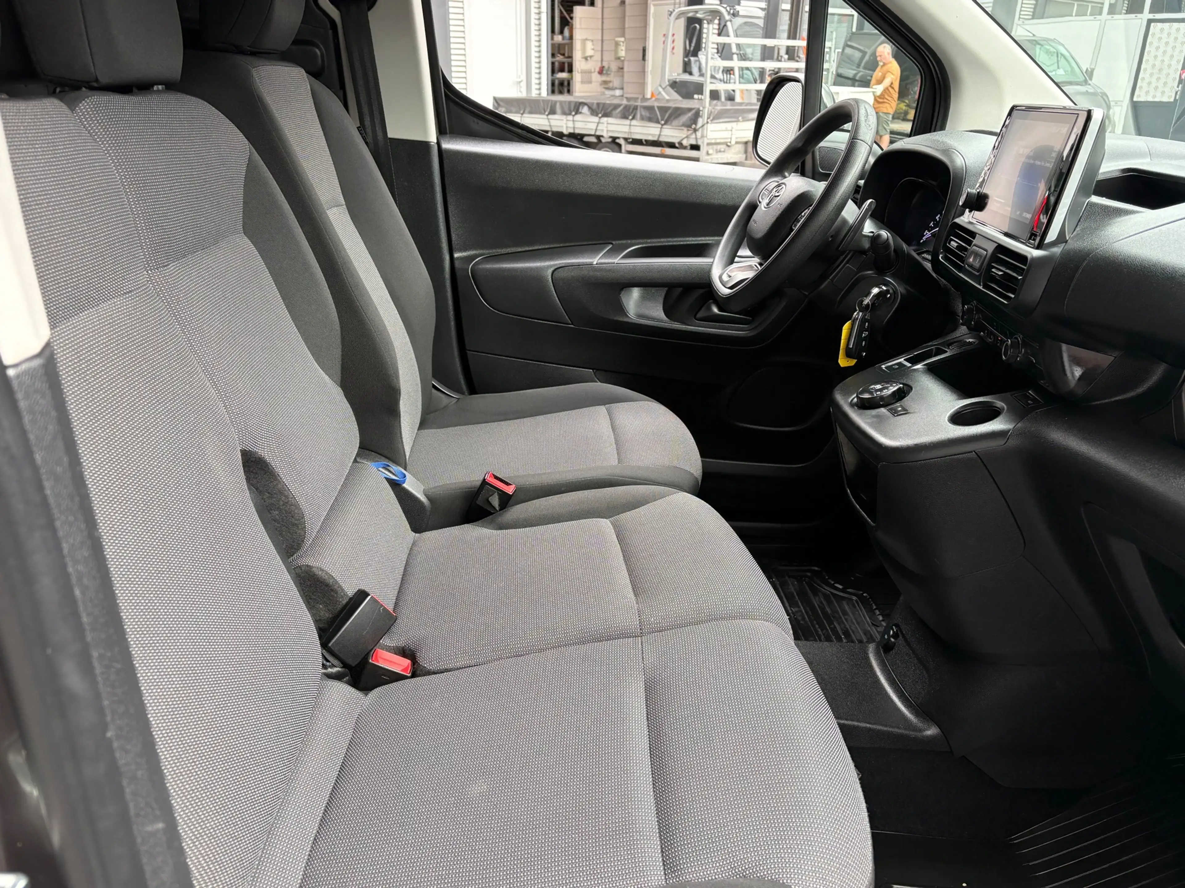 Toyota Proace City 1.2 Turbo Prof Automaat 130 Pk Navi Cruise Pdc A.c — photo 12