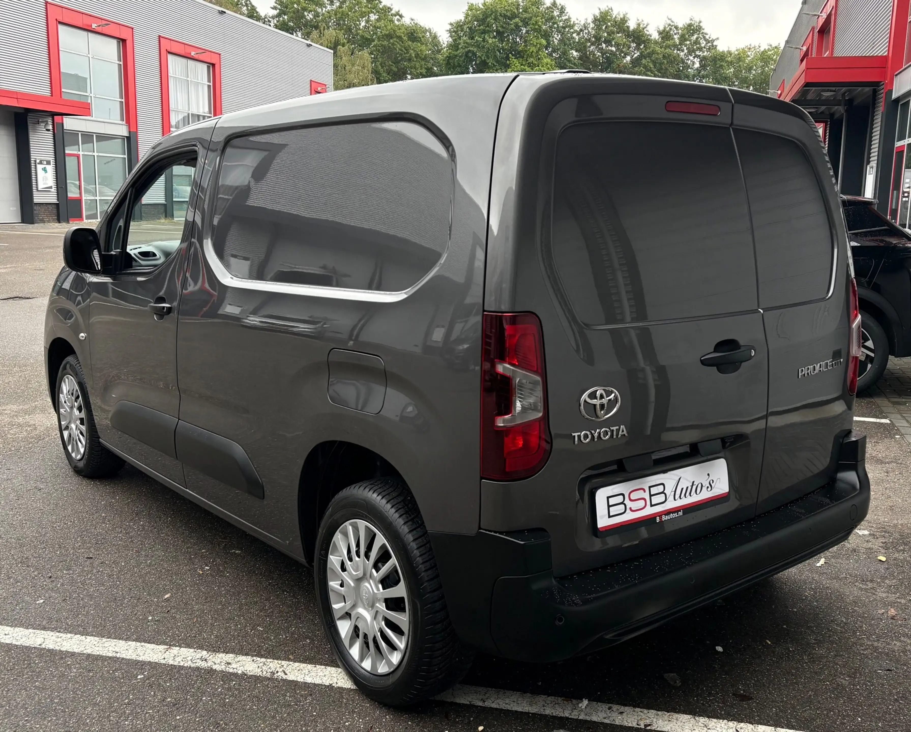Toyota Proace City 1.2 Turbo Prof Automaat 130 Pk Navi Cruise Pdc A.c — photo 4