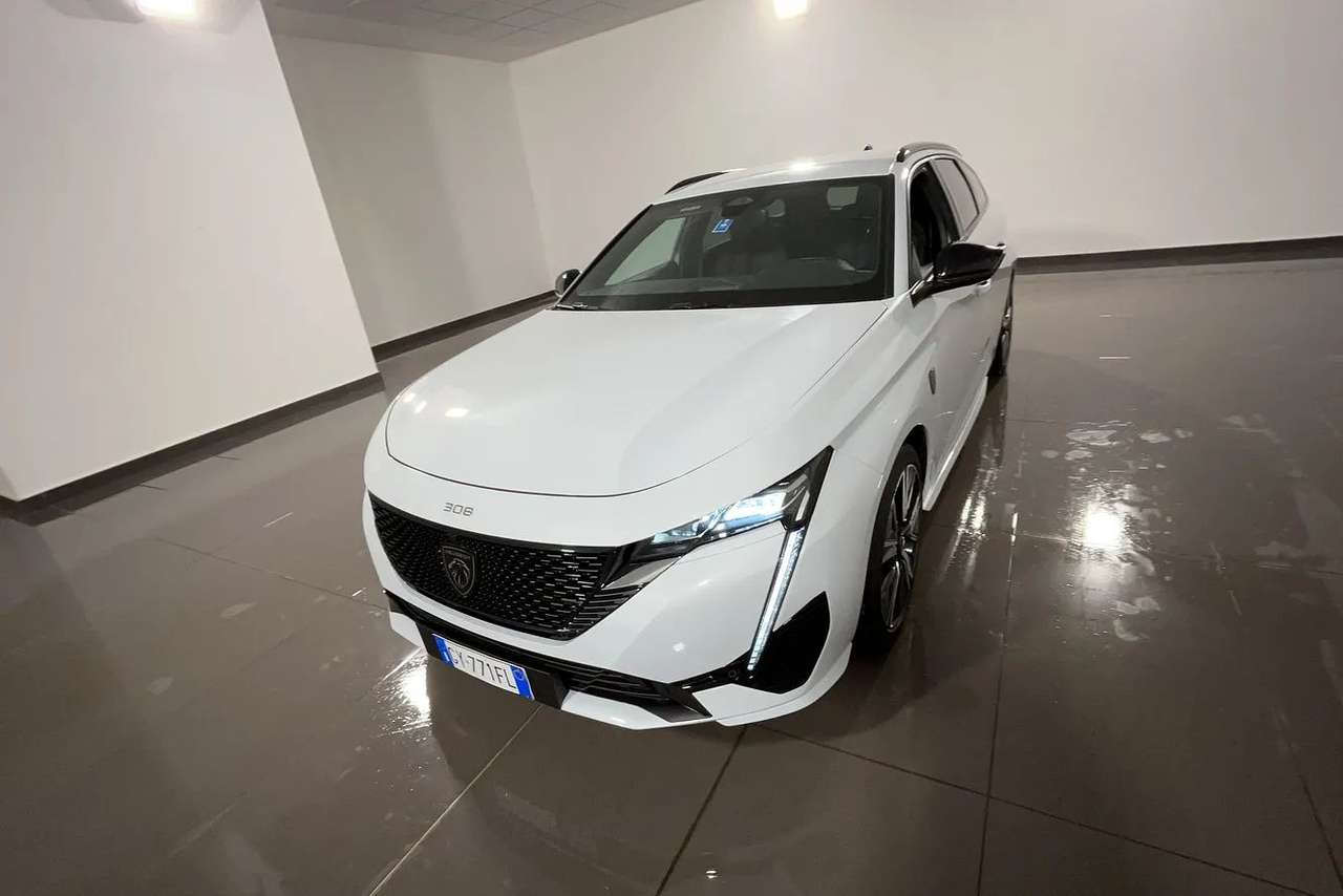 Peugeot 308 308 SW 1.2 hybrid GT 145cv e-dcs 6
