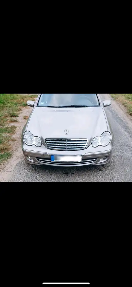 Mercedes-Benz C 180