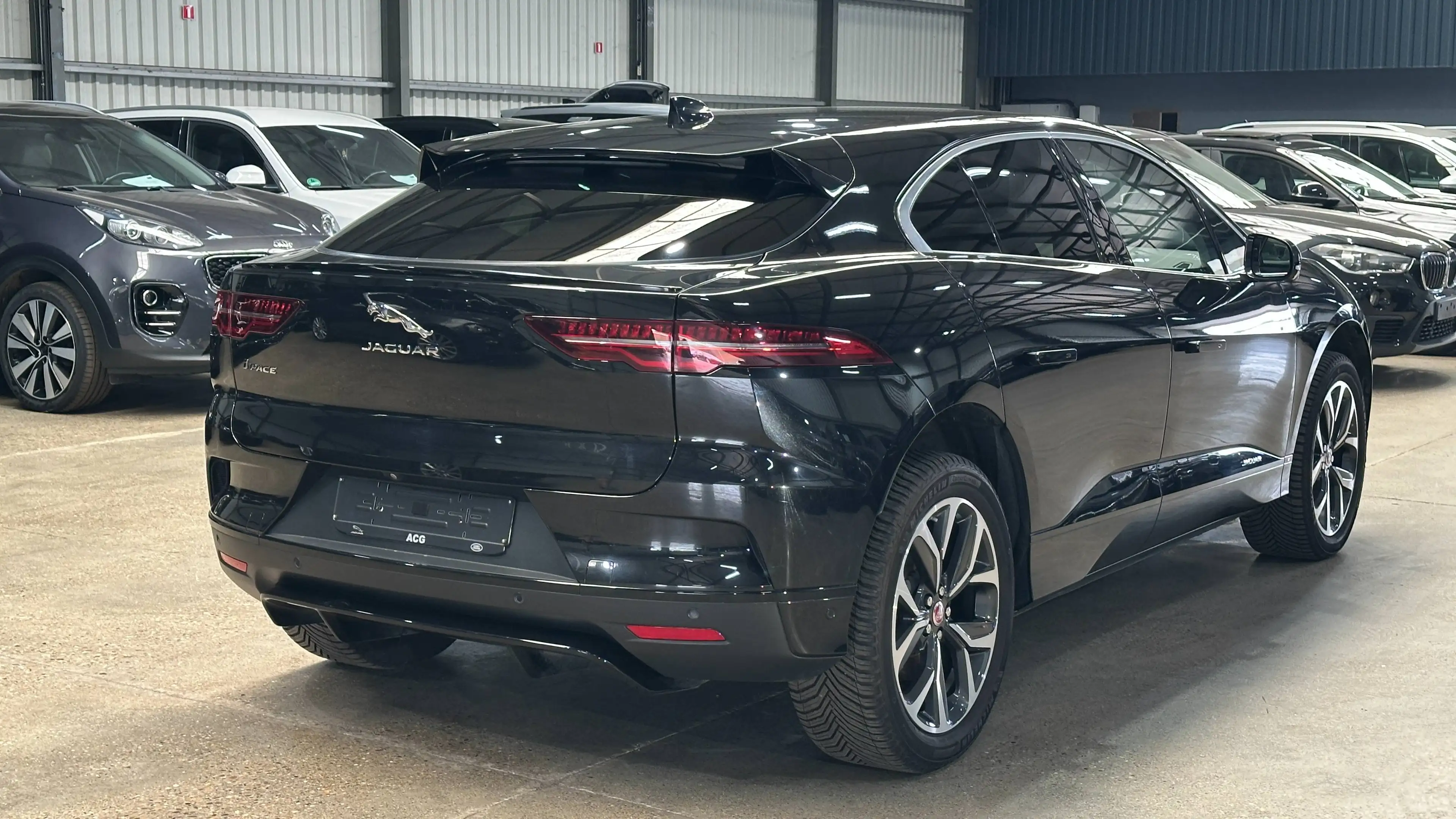 Jaguar I-Pace I-Pace 90 kWh EV320 HSE — photo 5