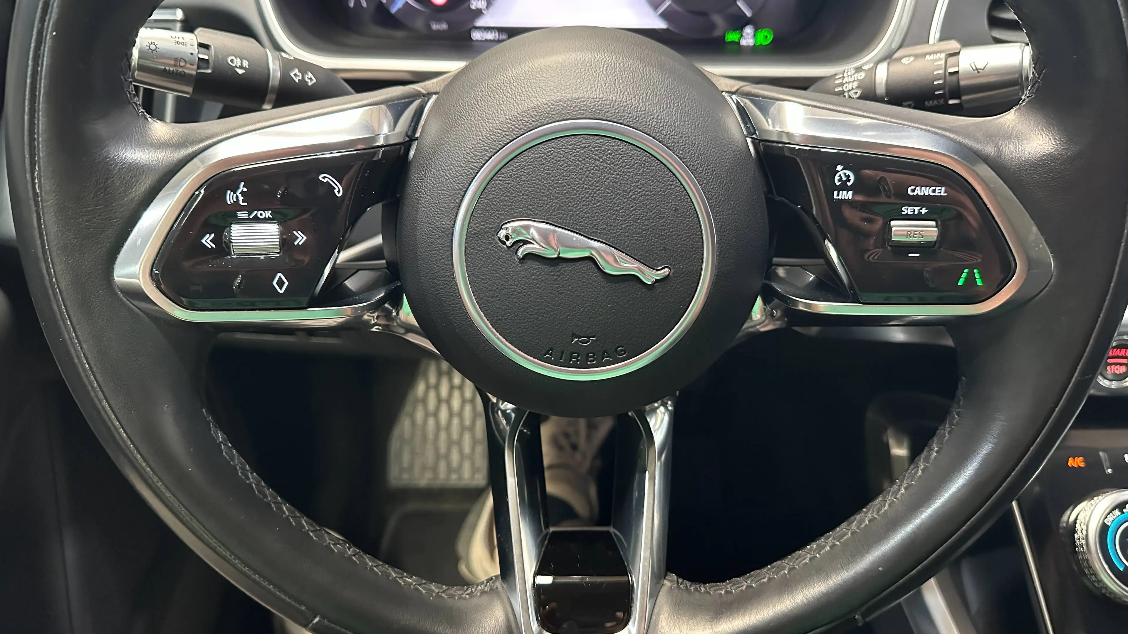 Jaguar I-Pace I-Pace 90 kWh EV320 HSE — photo 14